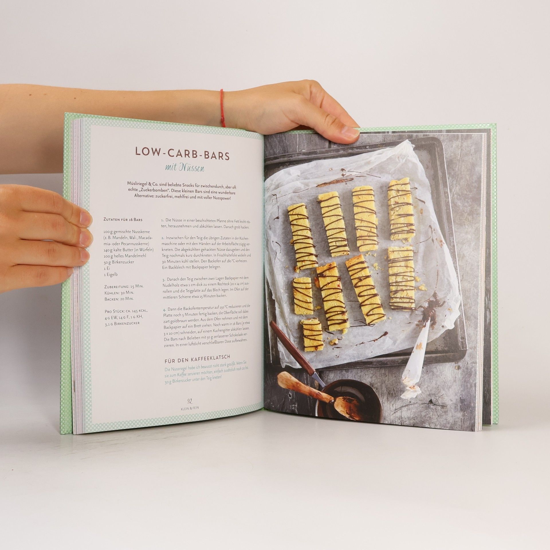 Petra Hola-Schneider Low Carb Backen