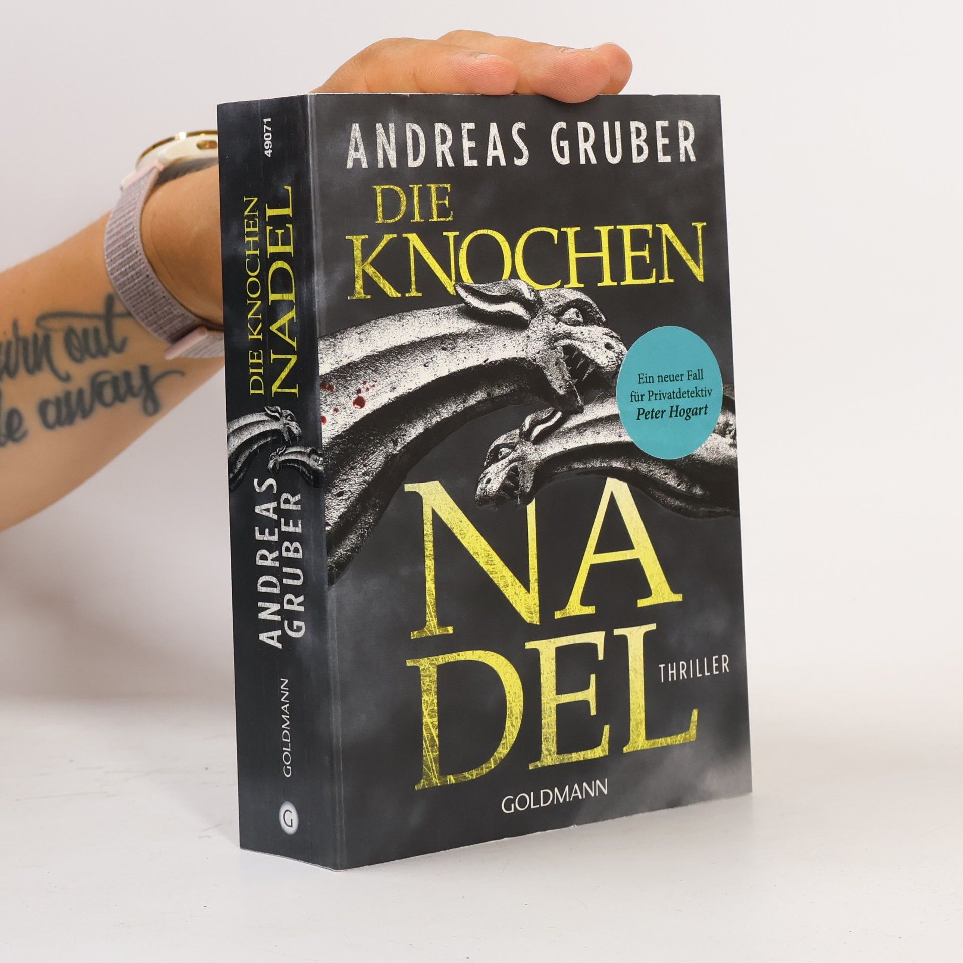 Andreas Gruber Die Knochen Nadel