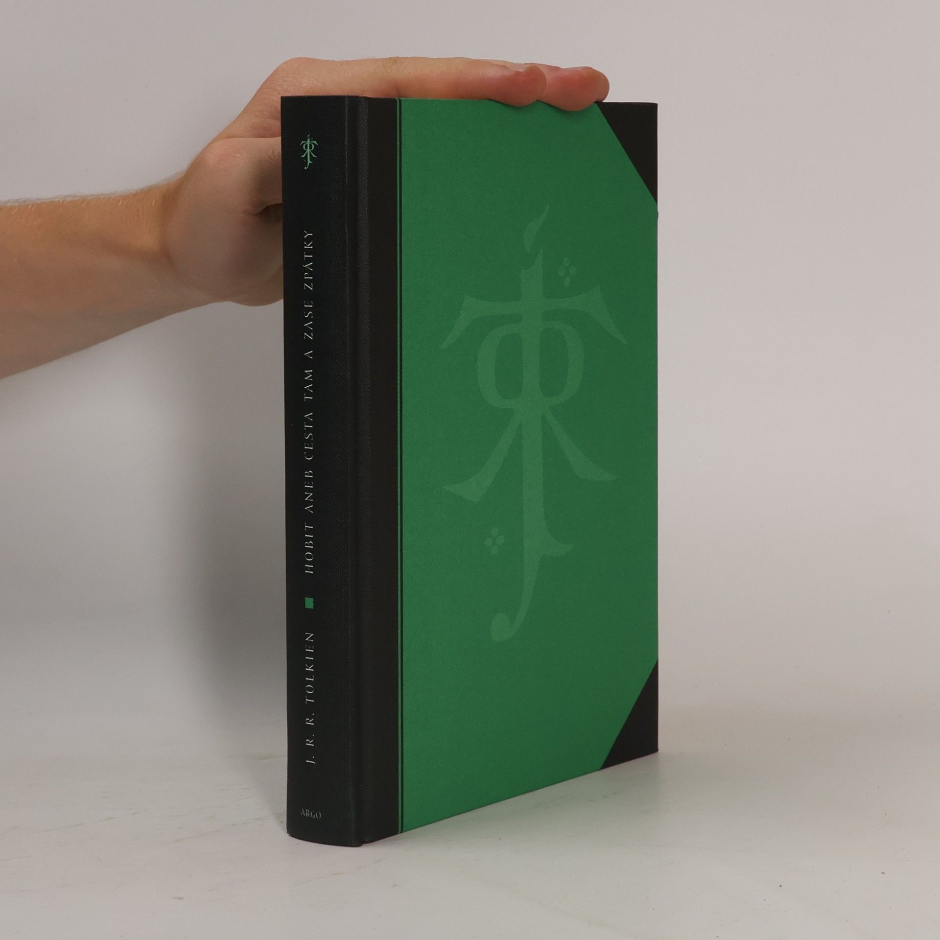 J. R. R. Tolkien Hobit, aneb, Cesta tam a zase zpátky