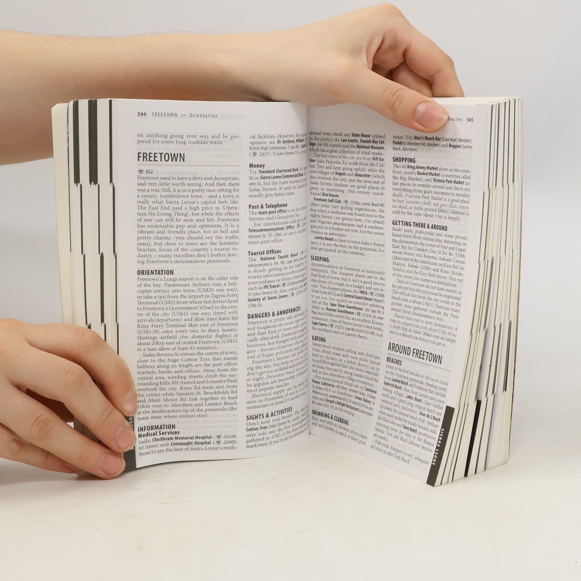 Kolektiv autorů Africa on a Shoestring