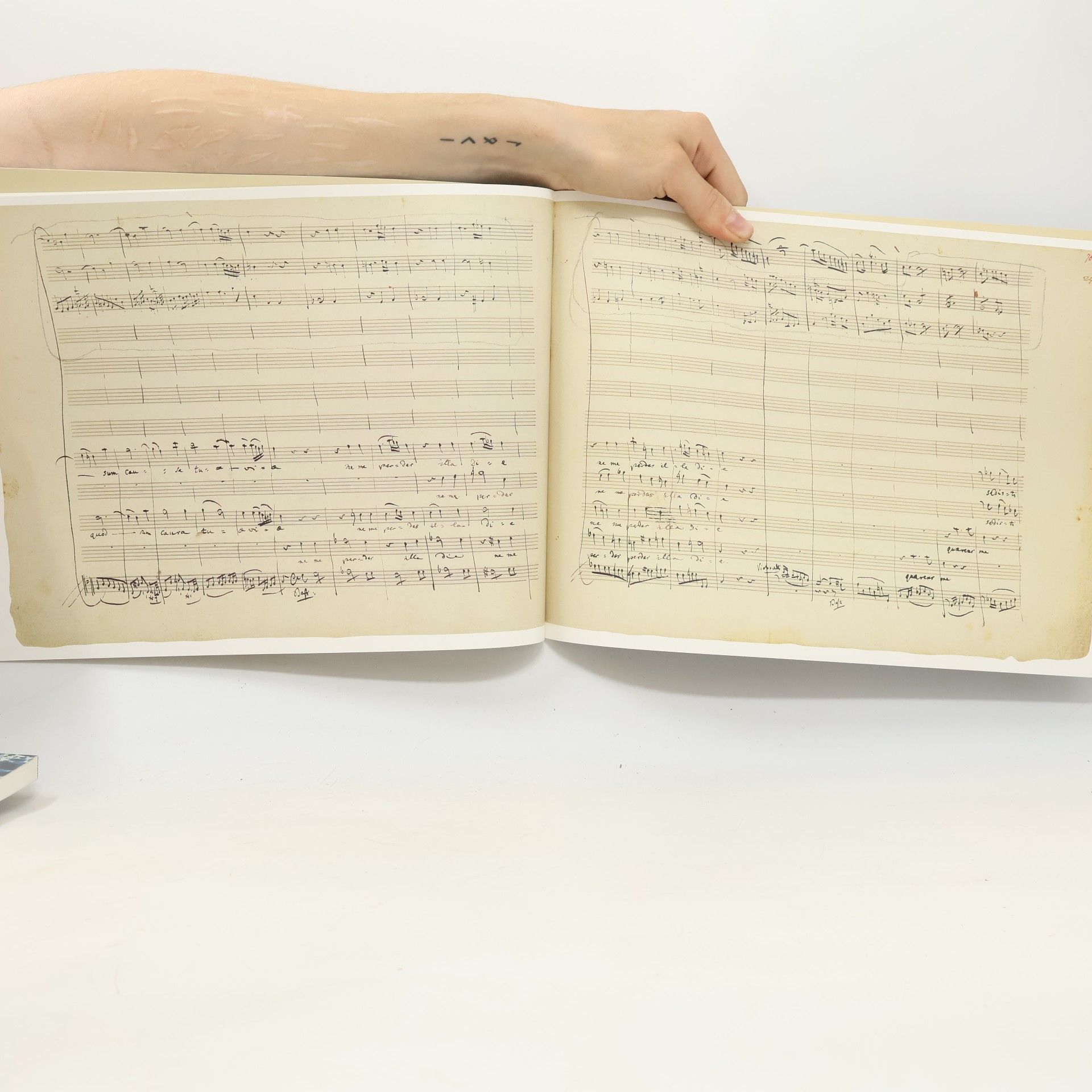Wolfgang Amadeus Mozart Requiem KV 626. I.-II. Band. Kommentar
