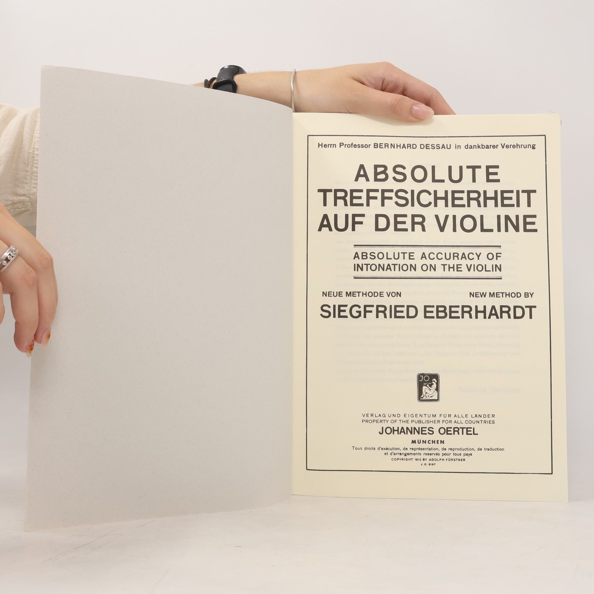 Siegfried Eberhardt Absolute Treffsicherheit auf der Violine. Absolute Accuracy of Intonation of the Violin