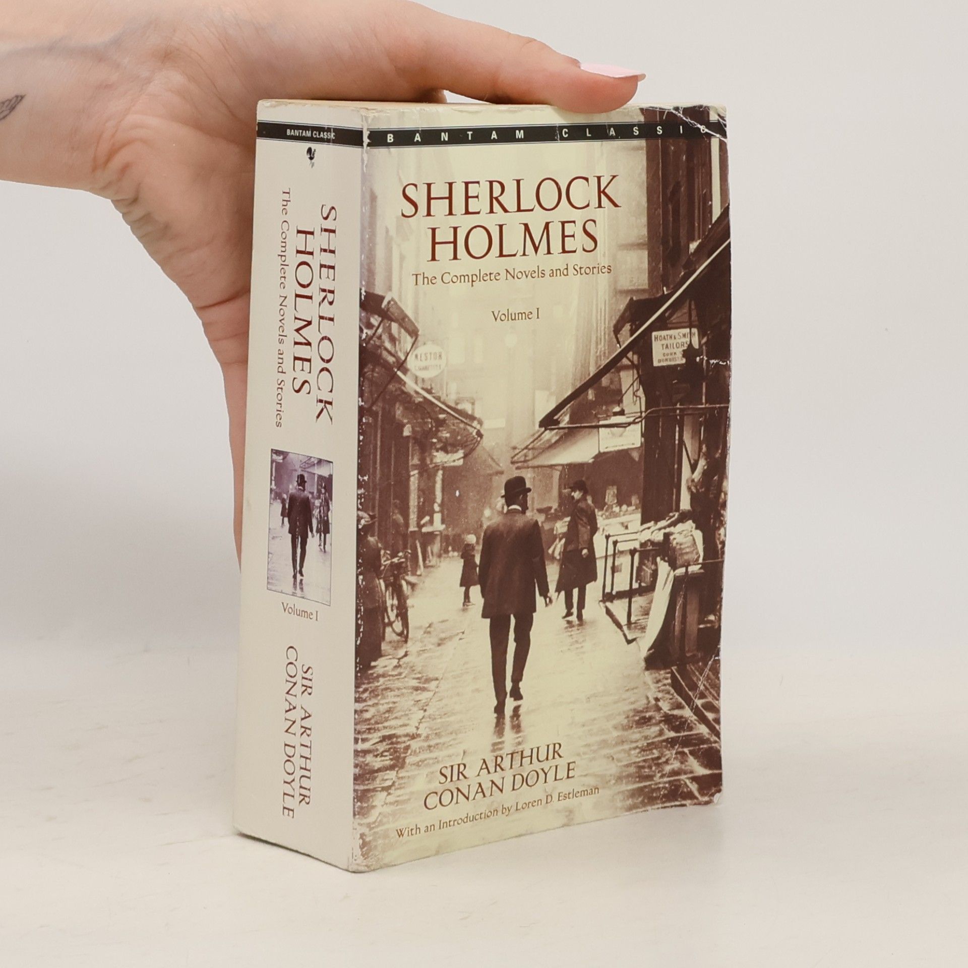 Arthur Conan Doyle Sherlock Holmes: The complete novels and stories. Volume I