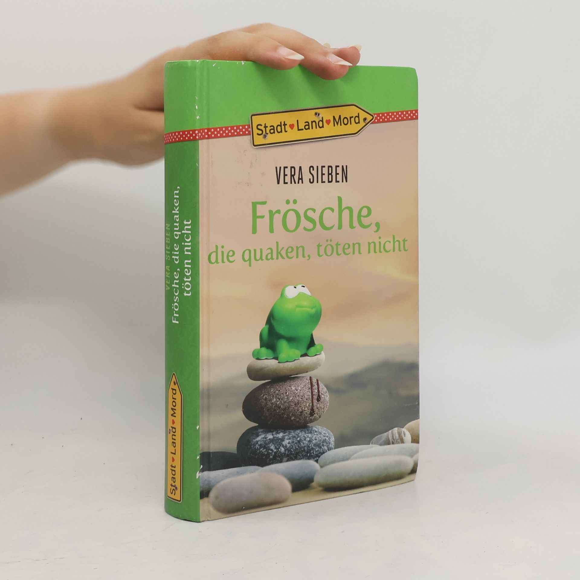 Vera Sieben Frösche, die quaken, töten nicht