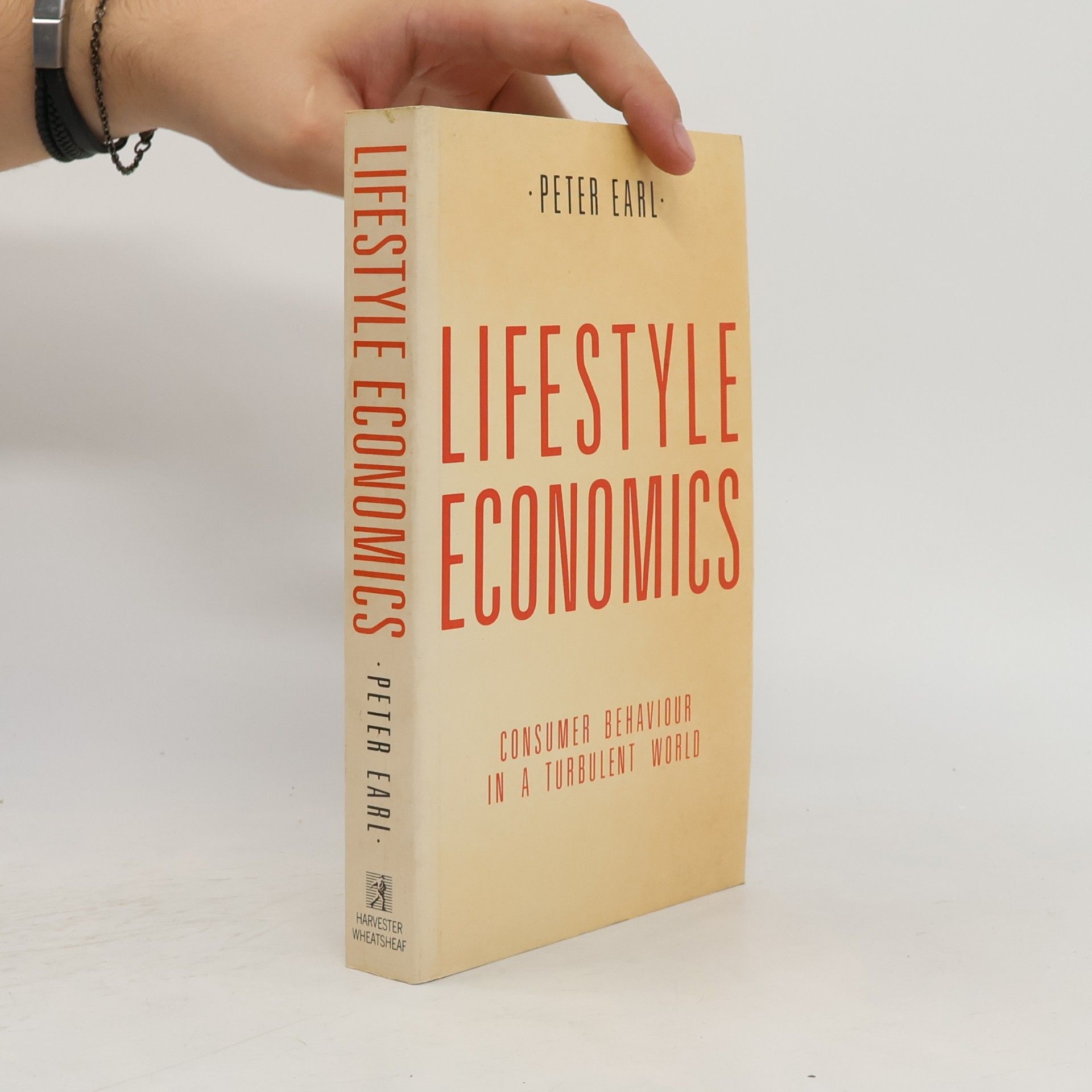 Peter E. Earl Lifestyle Economics