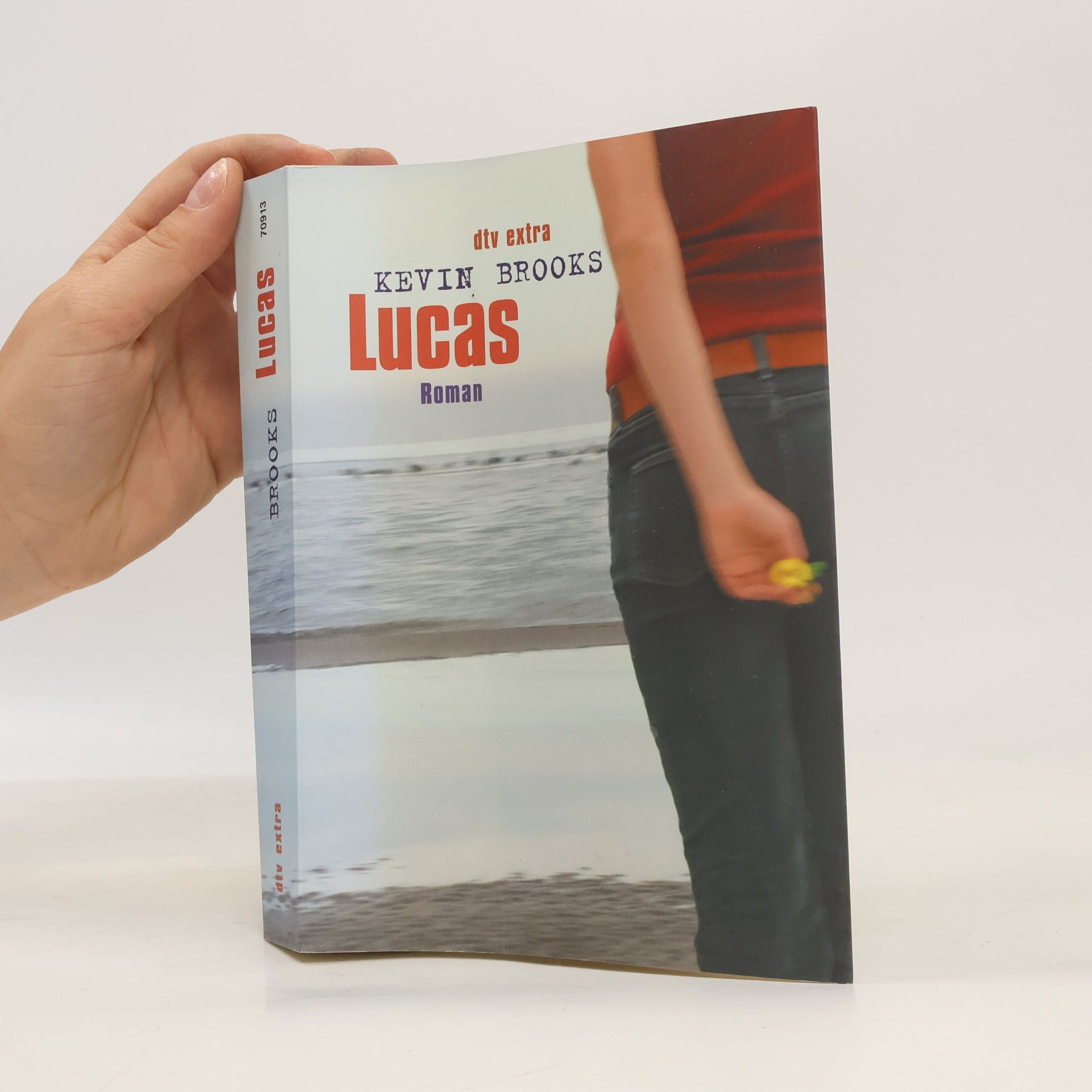 Kevin Brooks Lucas