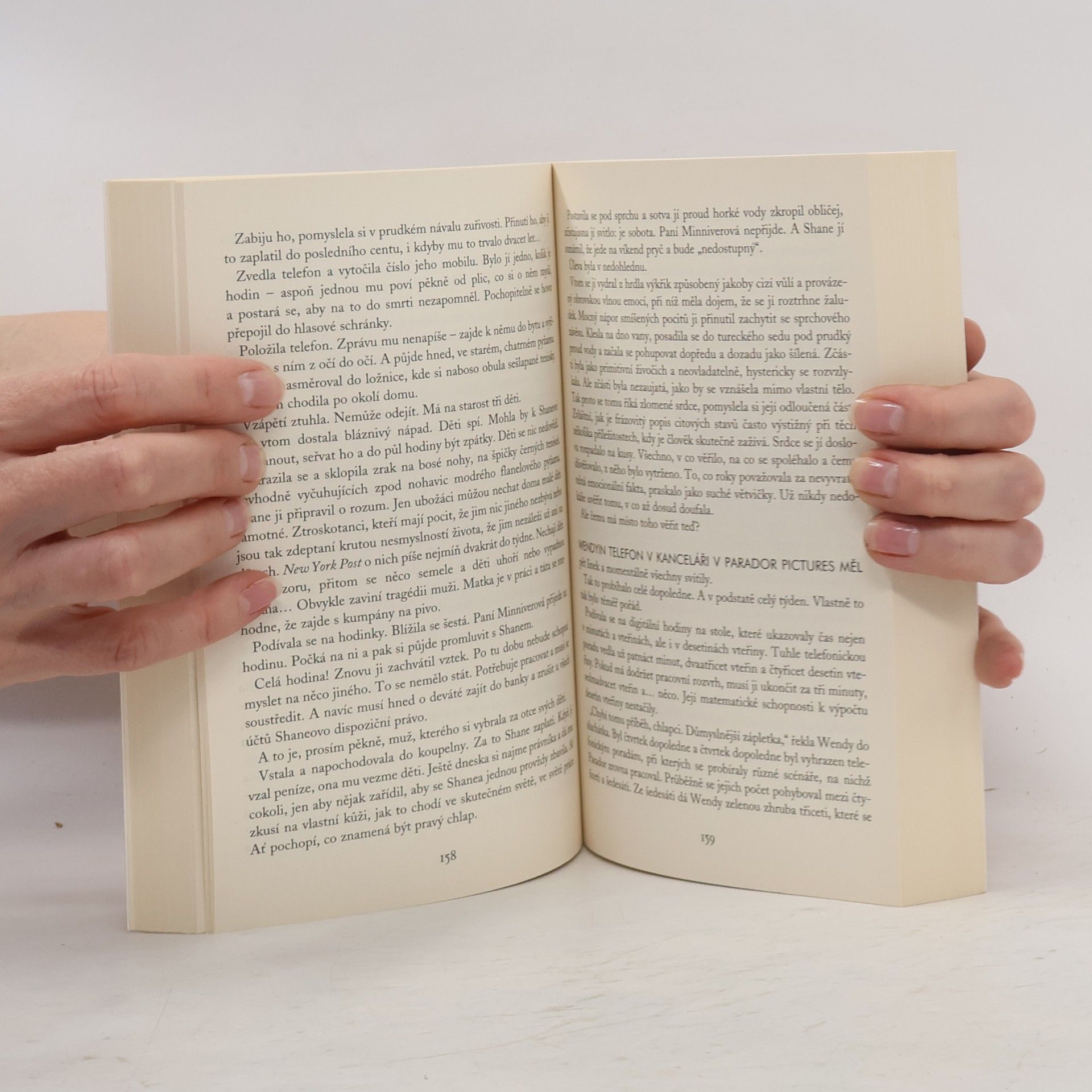 Candace Bushnell Džungle rtěnek
