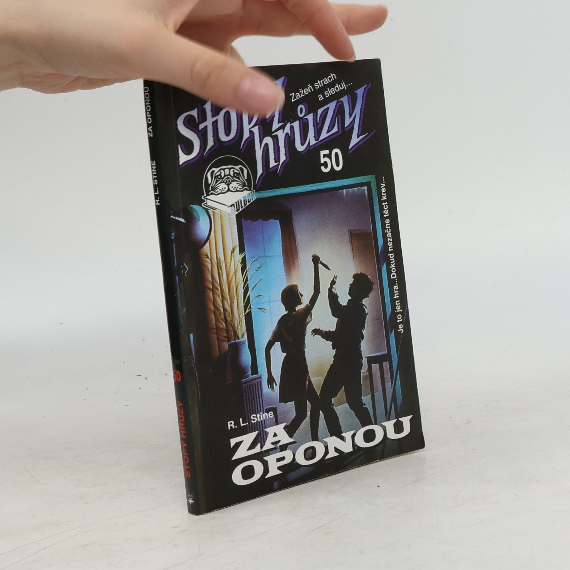 R. L. Stine Stopy hrůzy 50: Za oponou