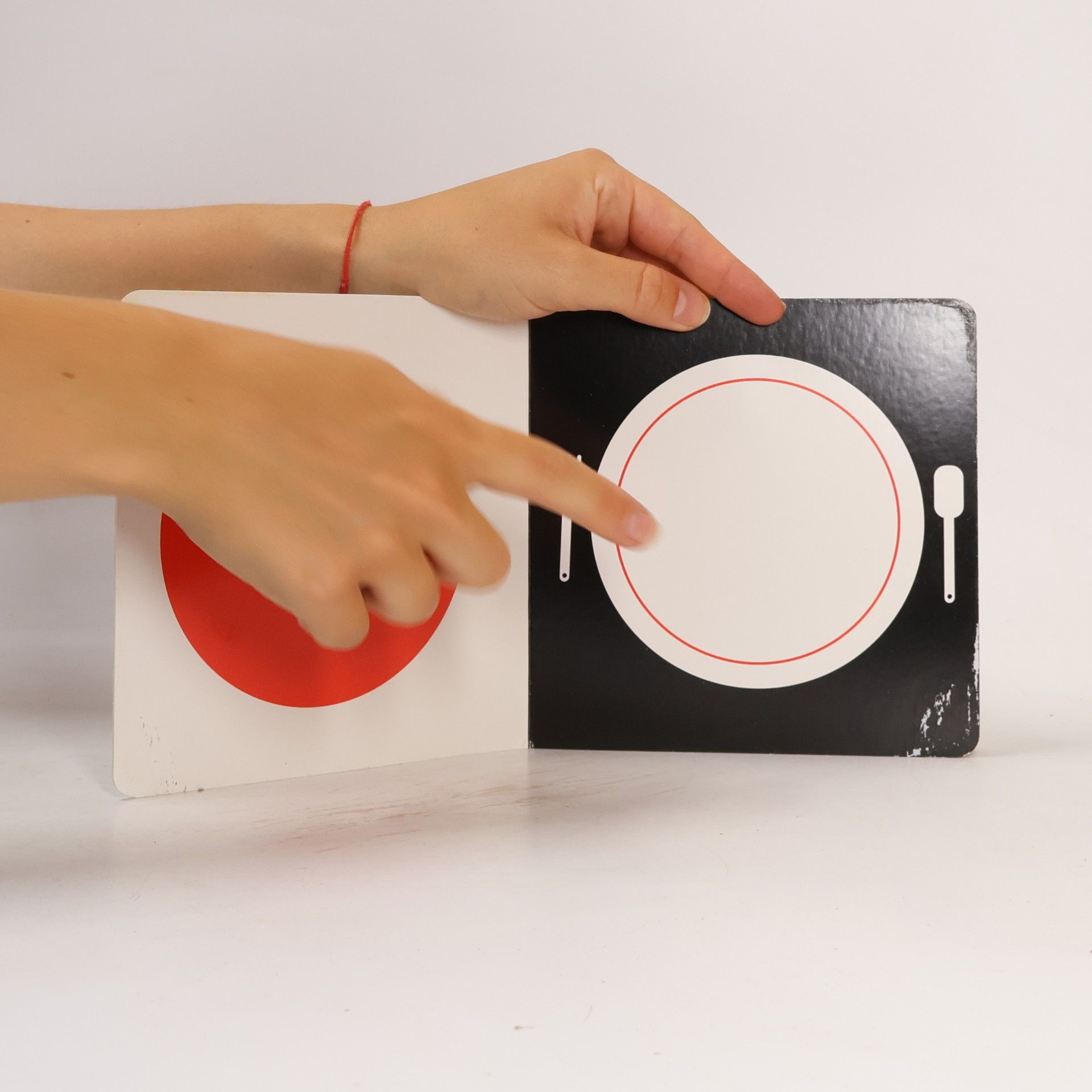 Chiara Piroddi Montessori pro miminka: Tvary