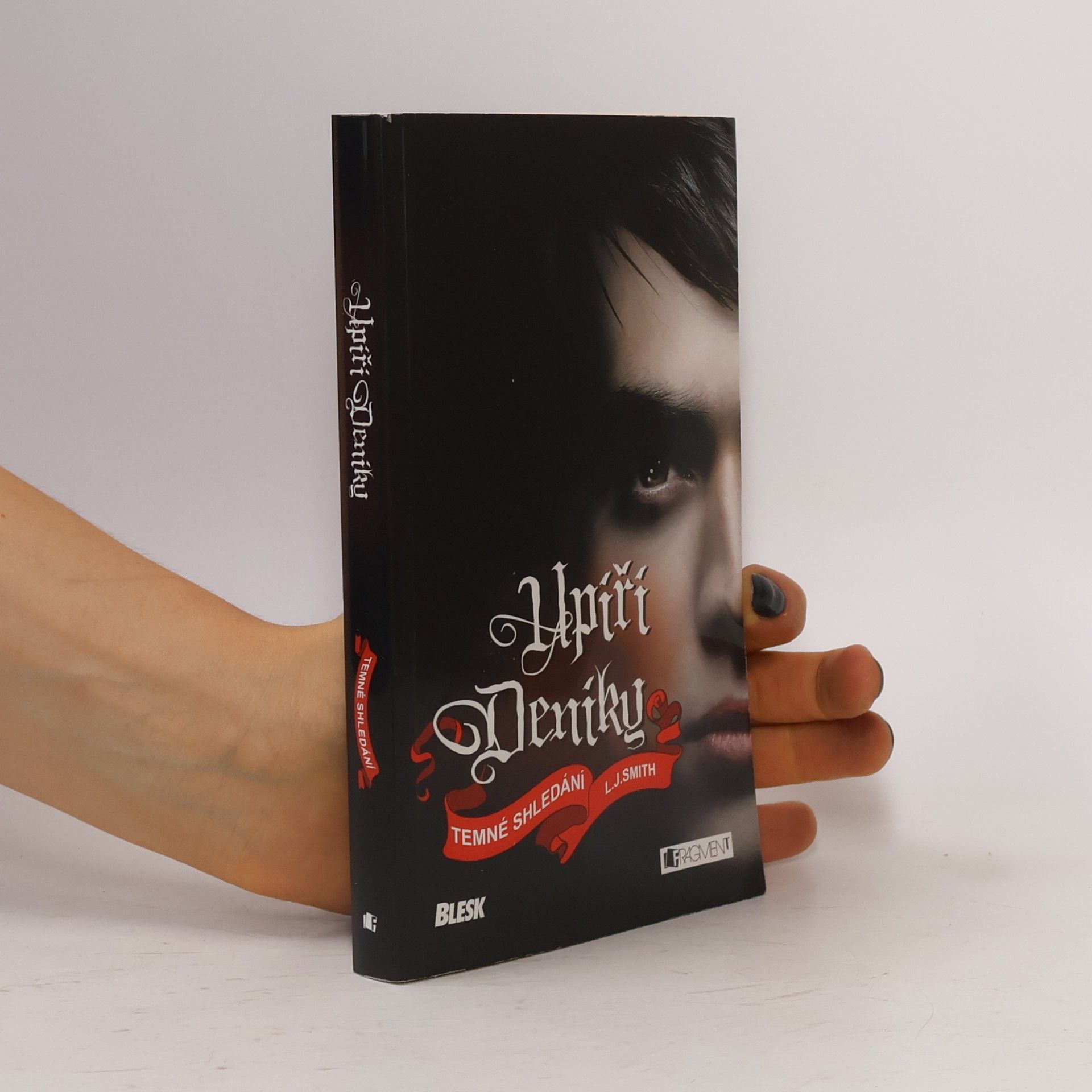L. J. Smithová  Upíří deníky. Temné shledání