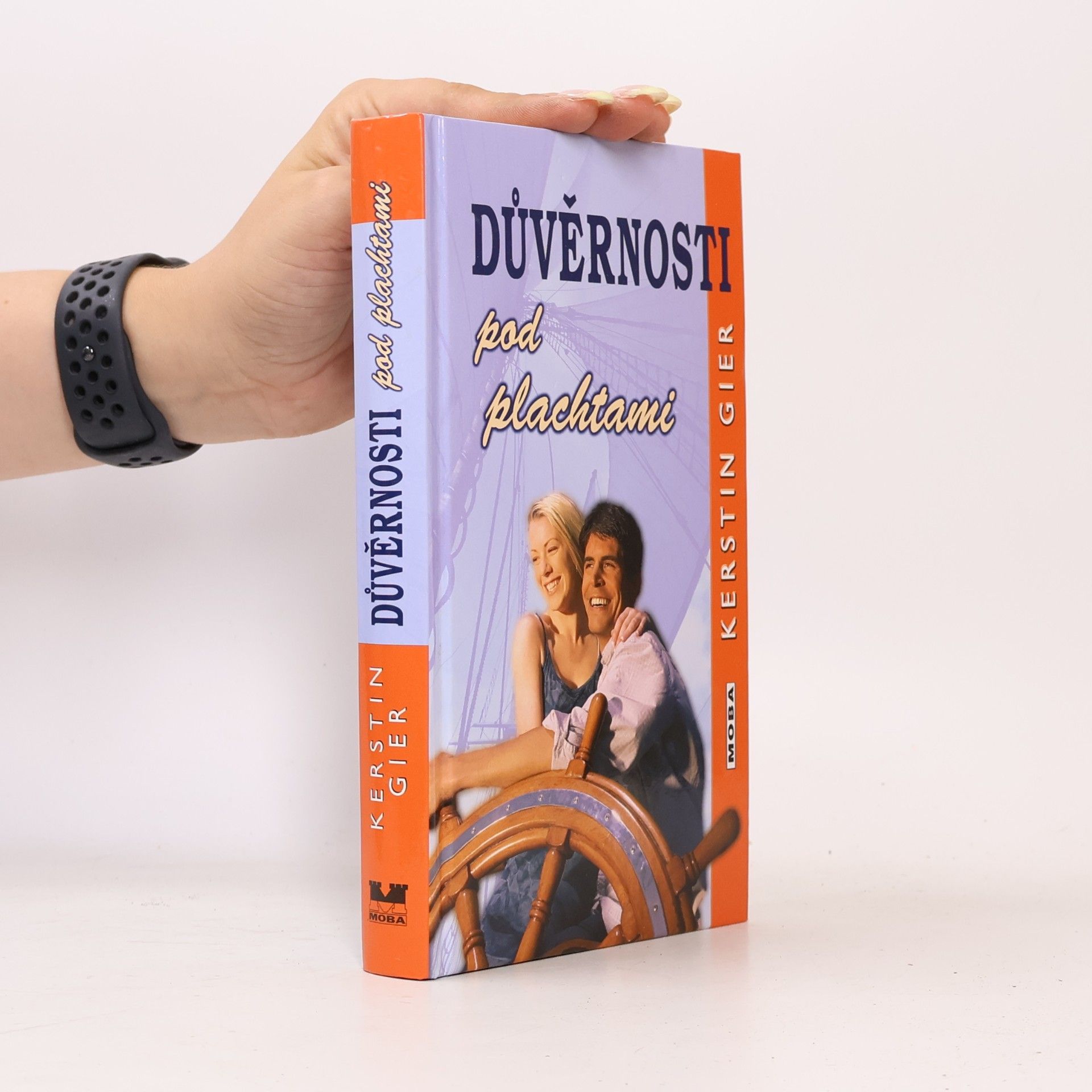 Kerstin Gier Důvěrnosti pod plachtami