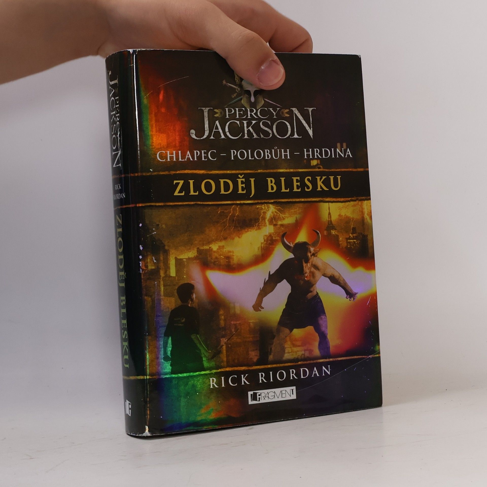 Rick Riordan Percy Jackson. Zloděj blesku