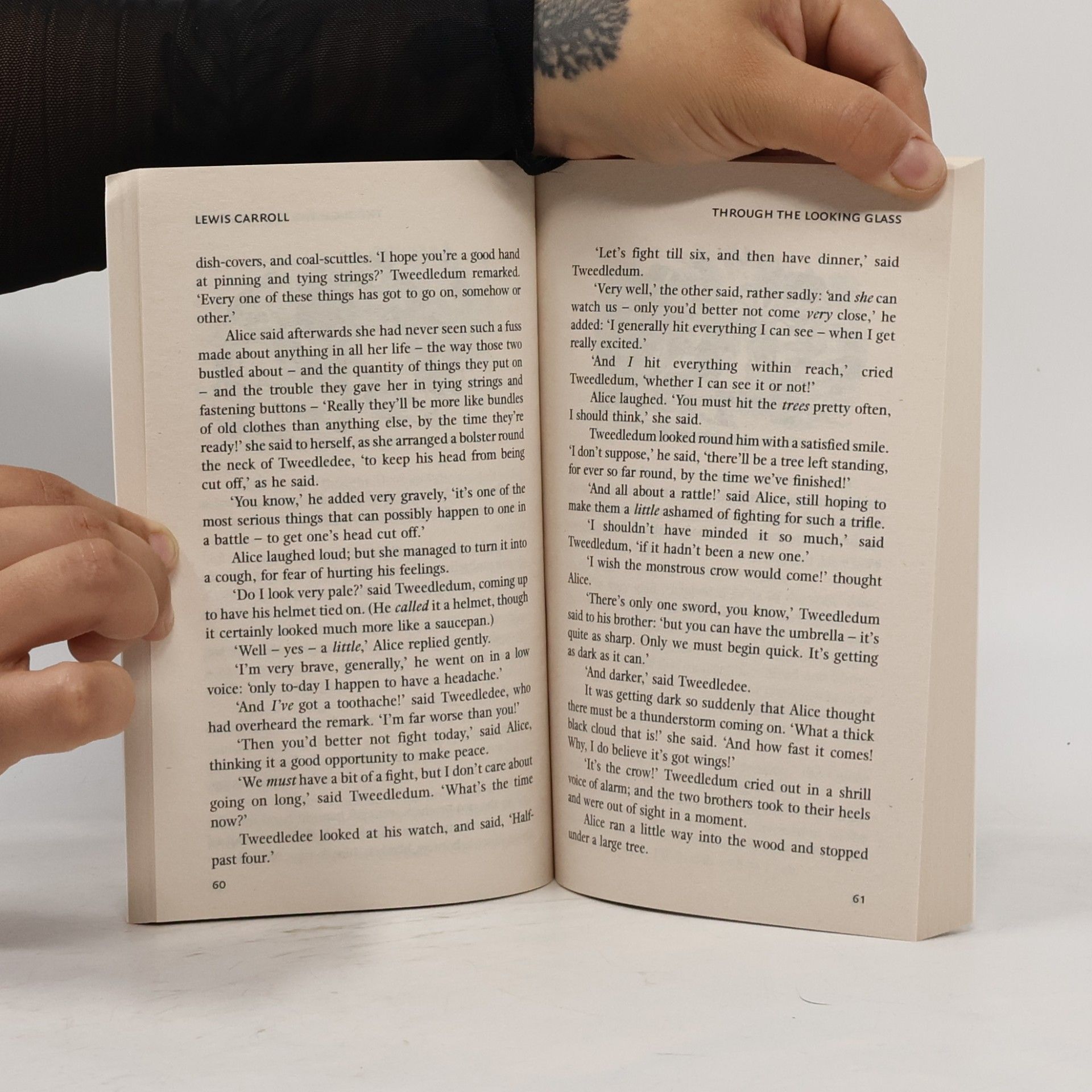 Lewis Carroll Through the looking glass