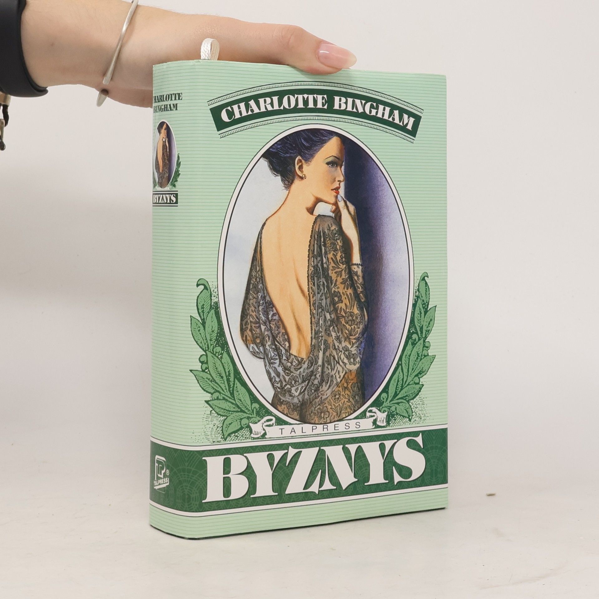 Charlotte Bingham Byznys