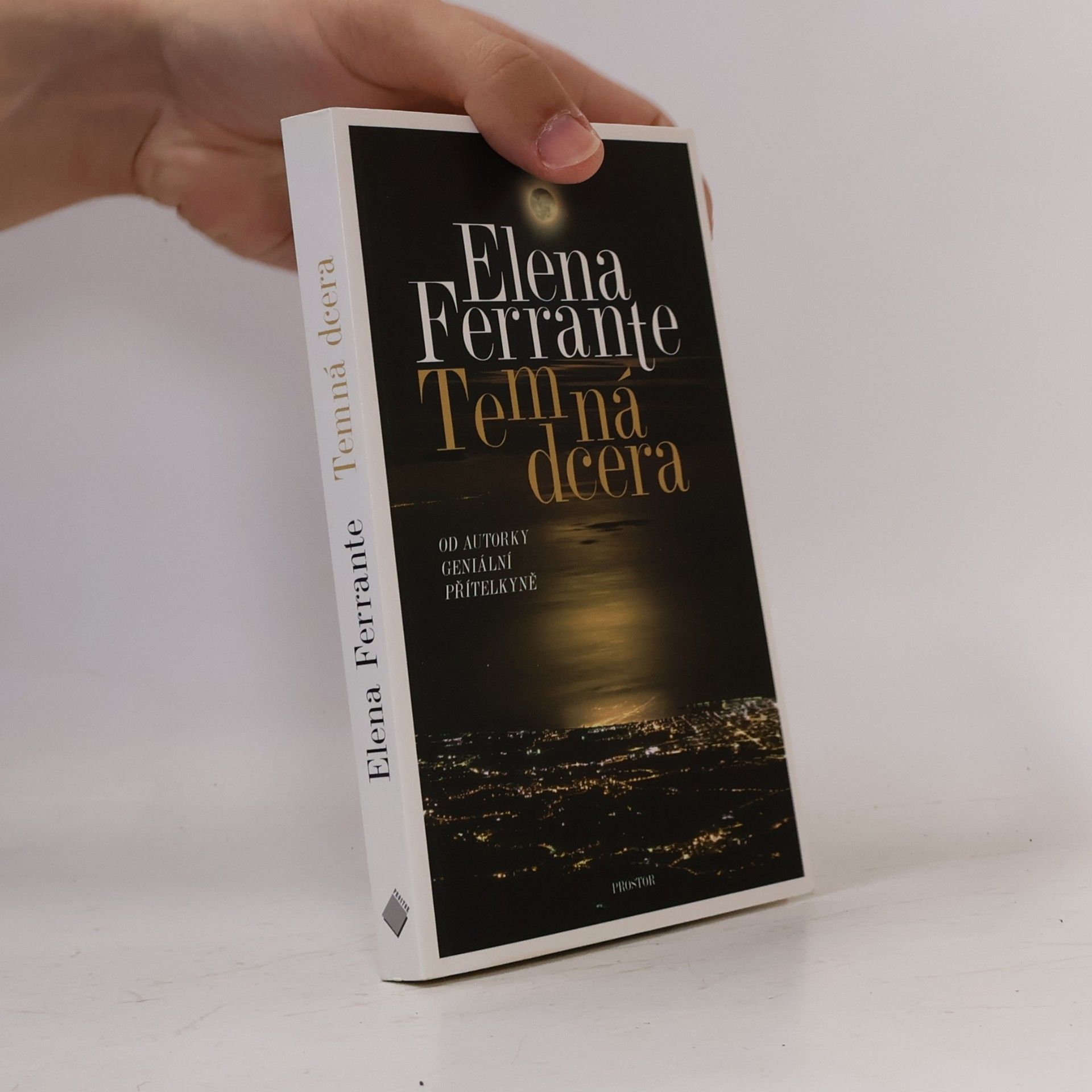 Elena Ferrante Temná dcera