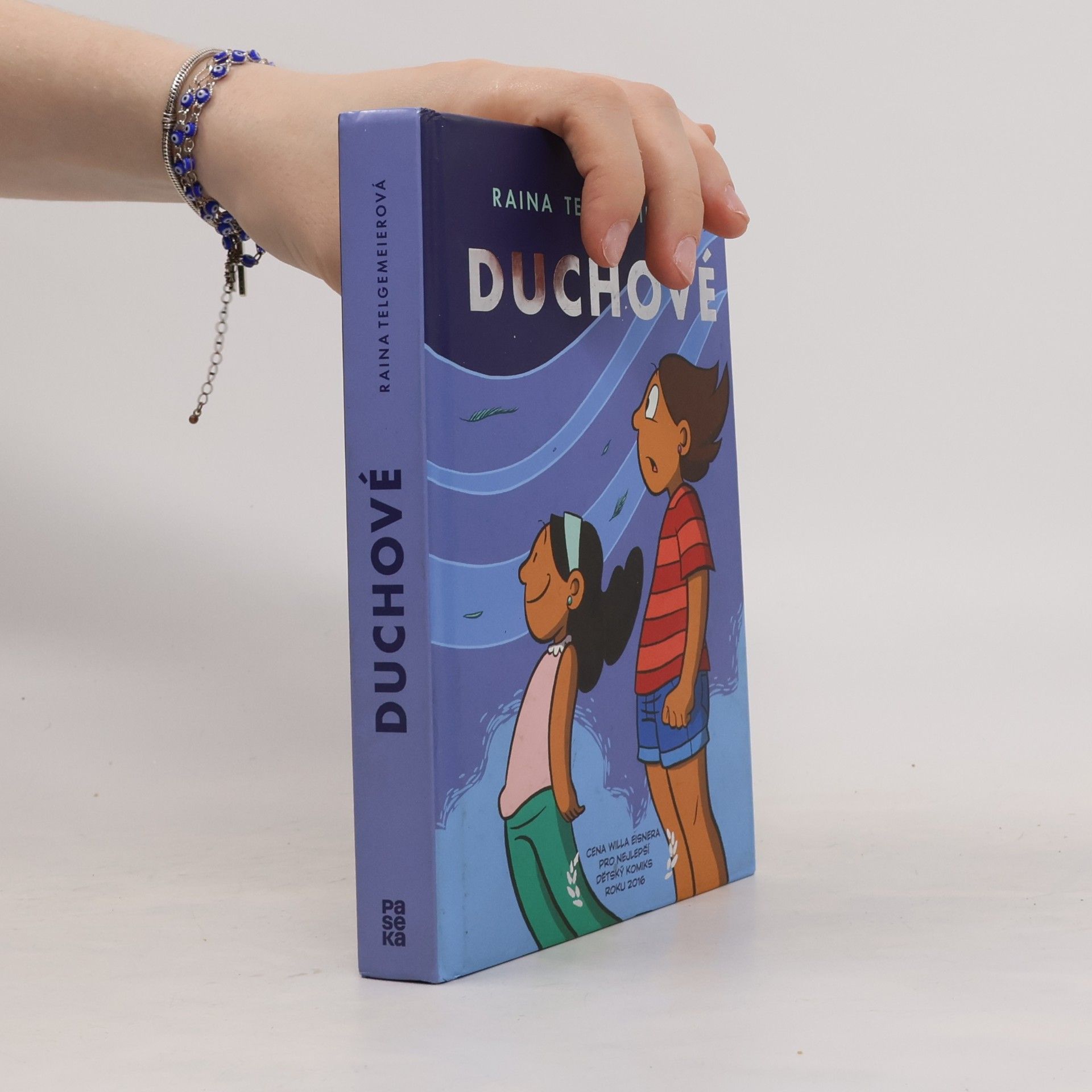 Raina Telgemeier Duchové