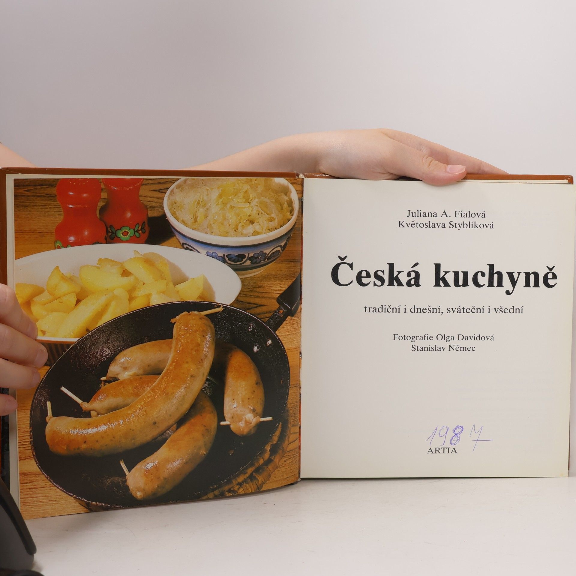 Květoslava Styblíková Česká kuchyně