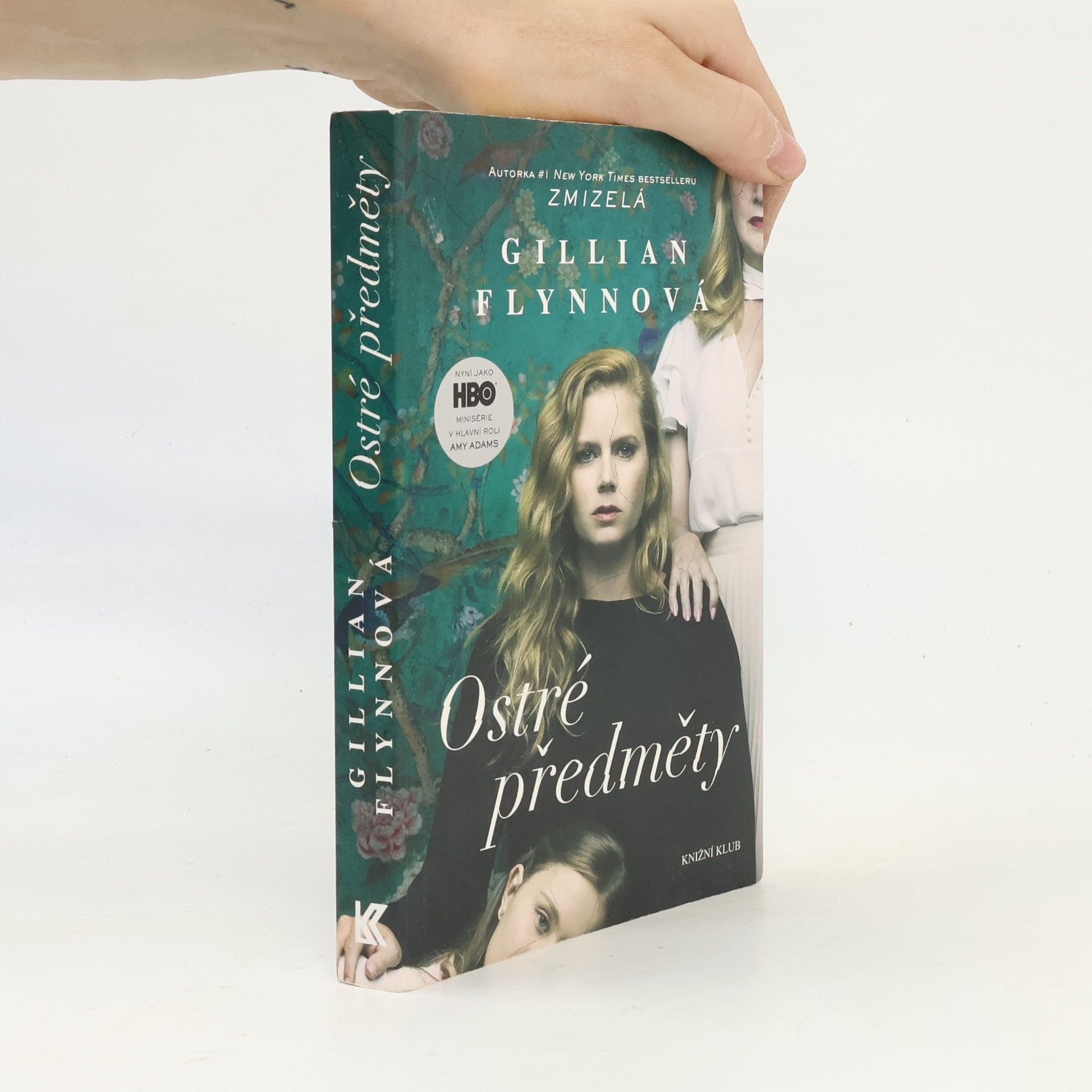Gillian Flynn Ostré předměty