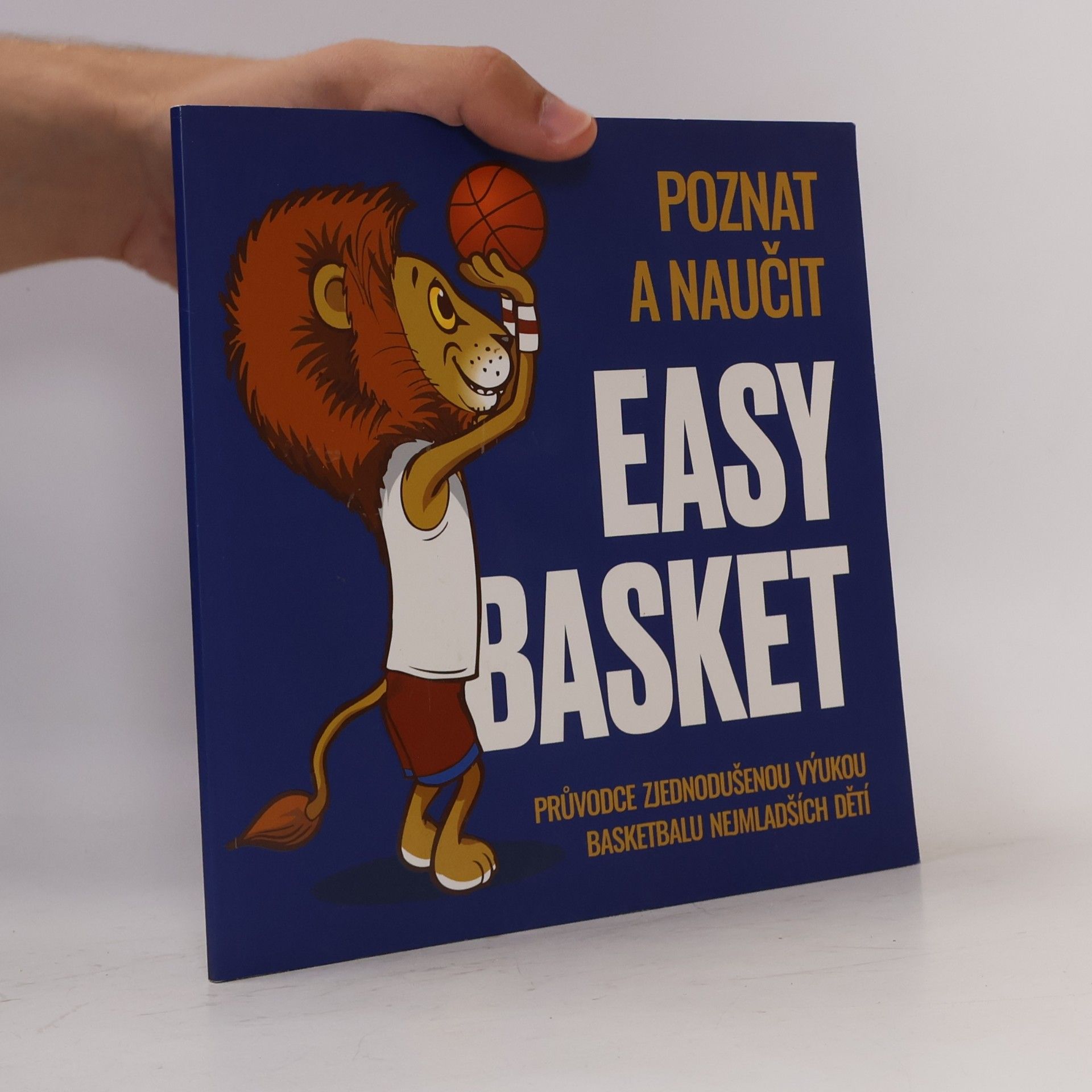 kolektiv Poznat a naučit Easy Basket