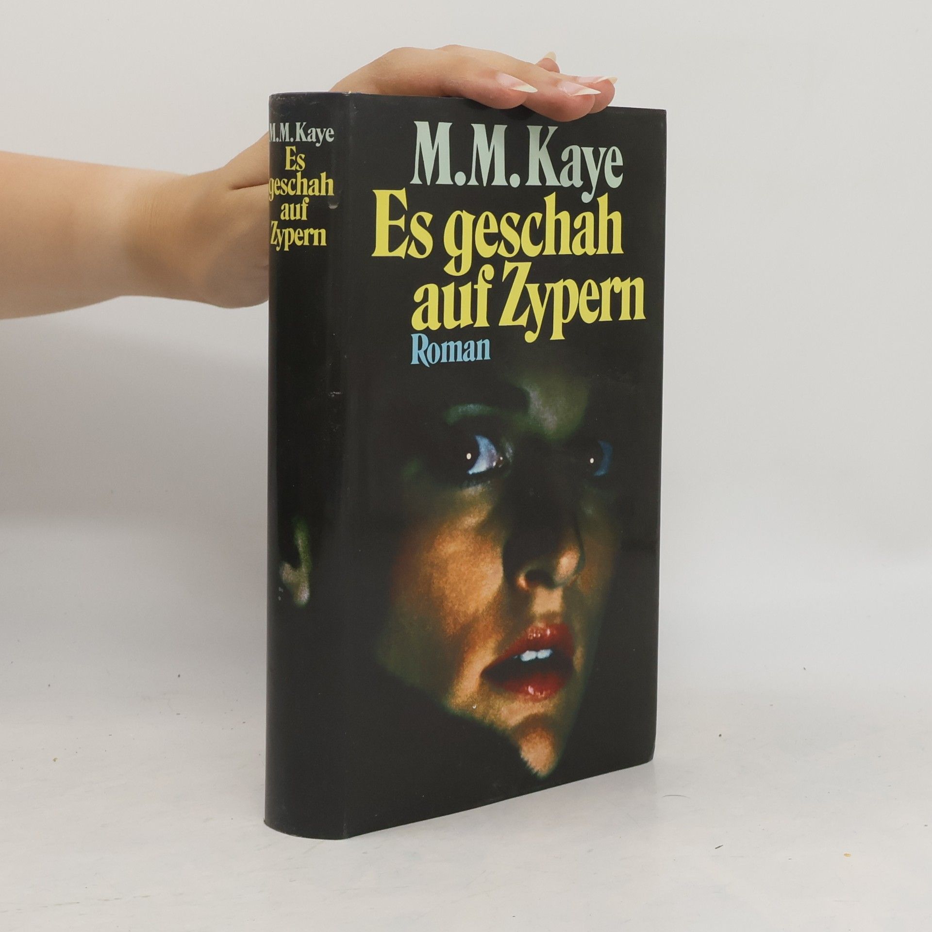 Mary Margaret Kaye Es geschah auf Zypern