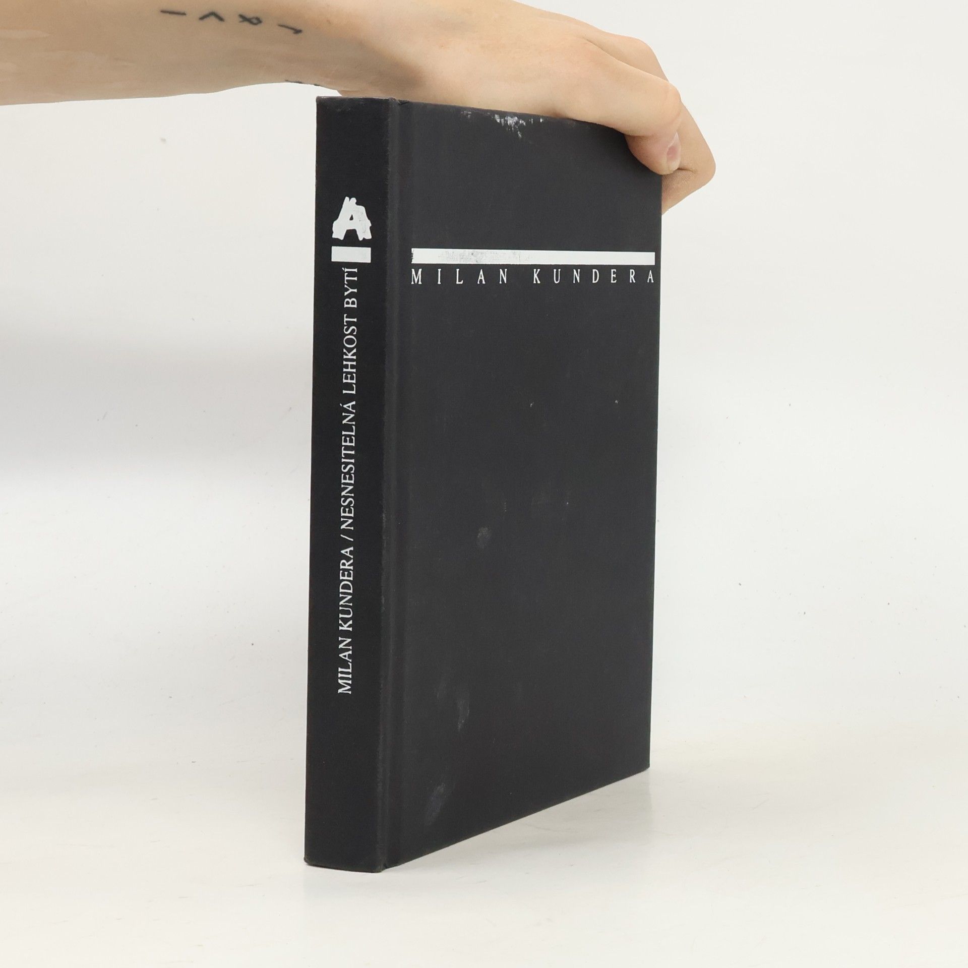Milan Kundera Nesnesitelná lehkost bytí