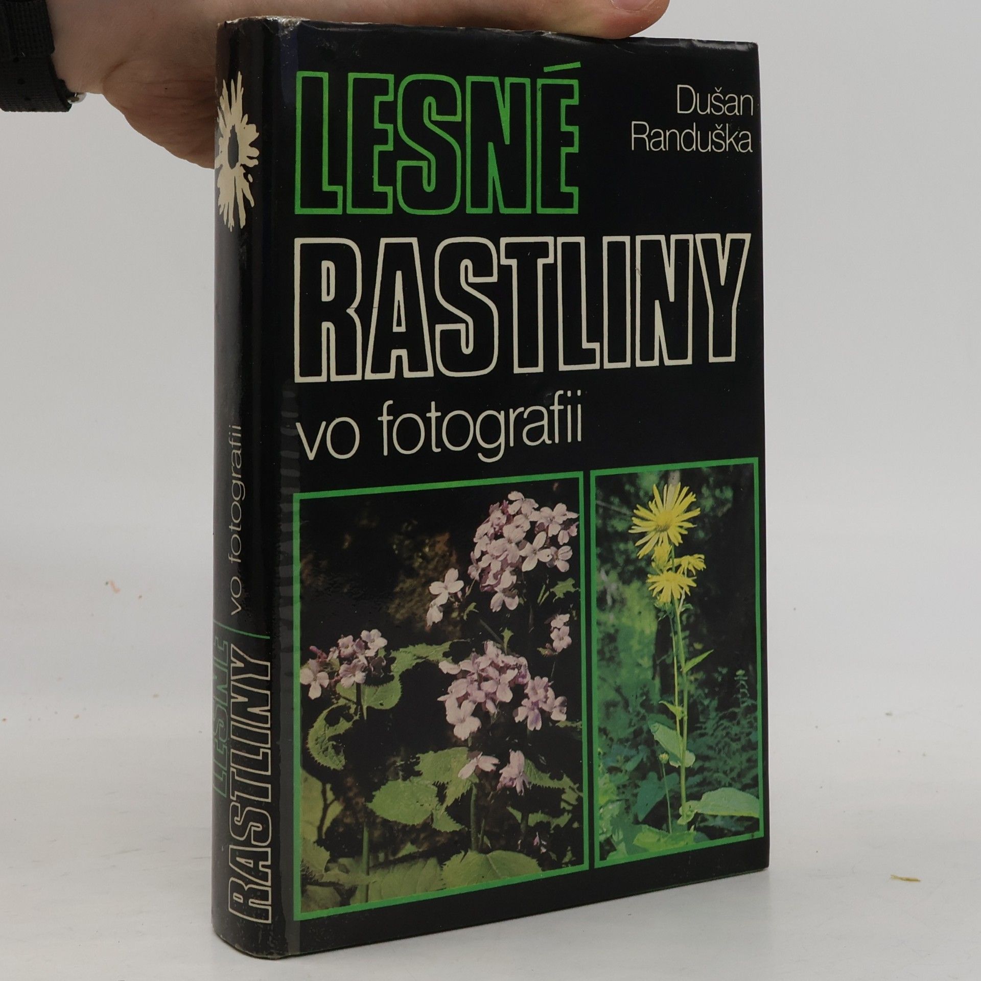 Randuška Dušan Lesné rastliny vo fotografii