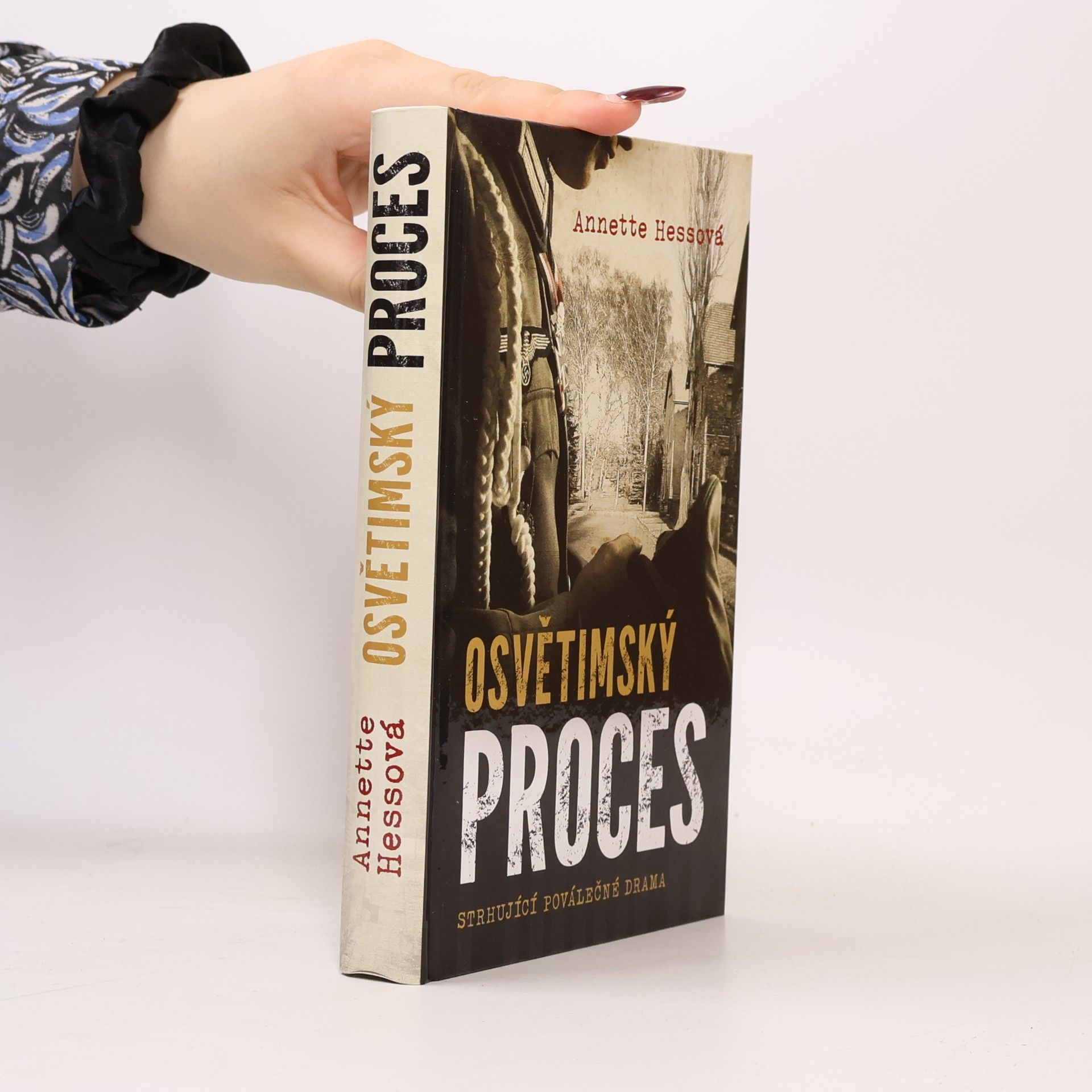 Annette Hess Osvětimský proces