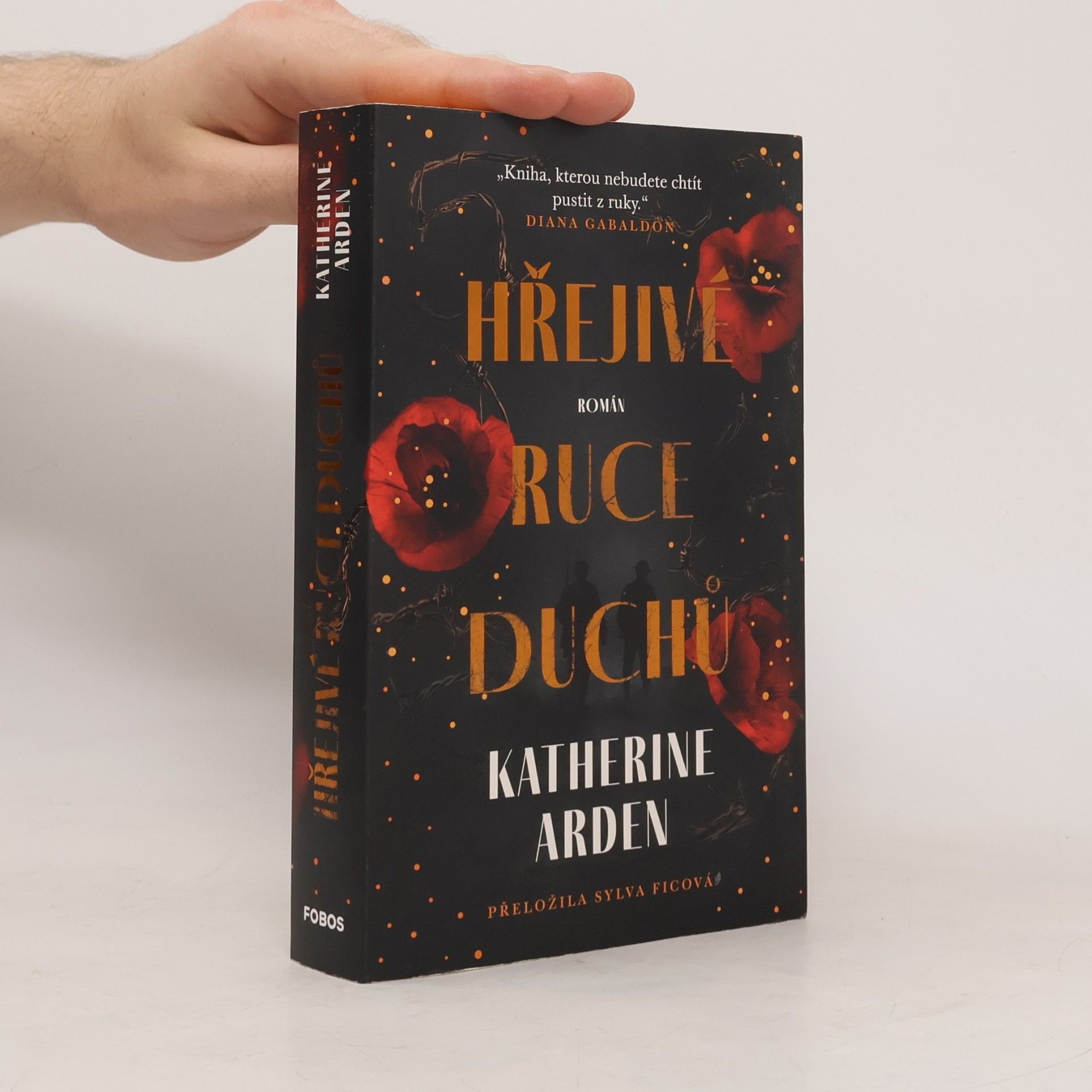 Katherine Arden Hřejivé ruce duchů