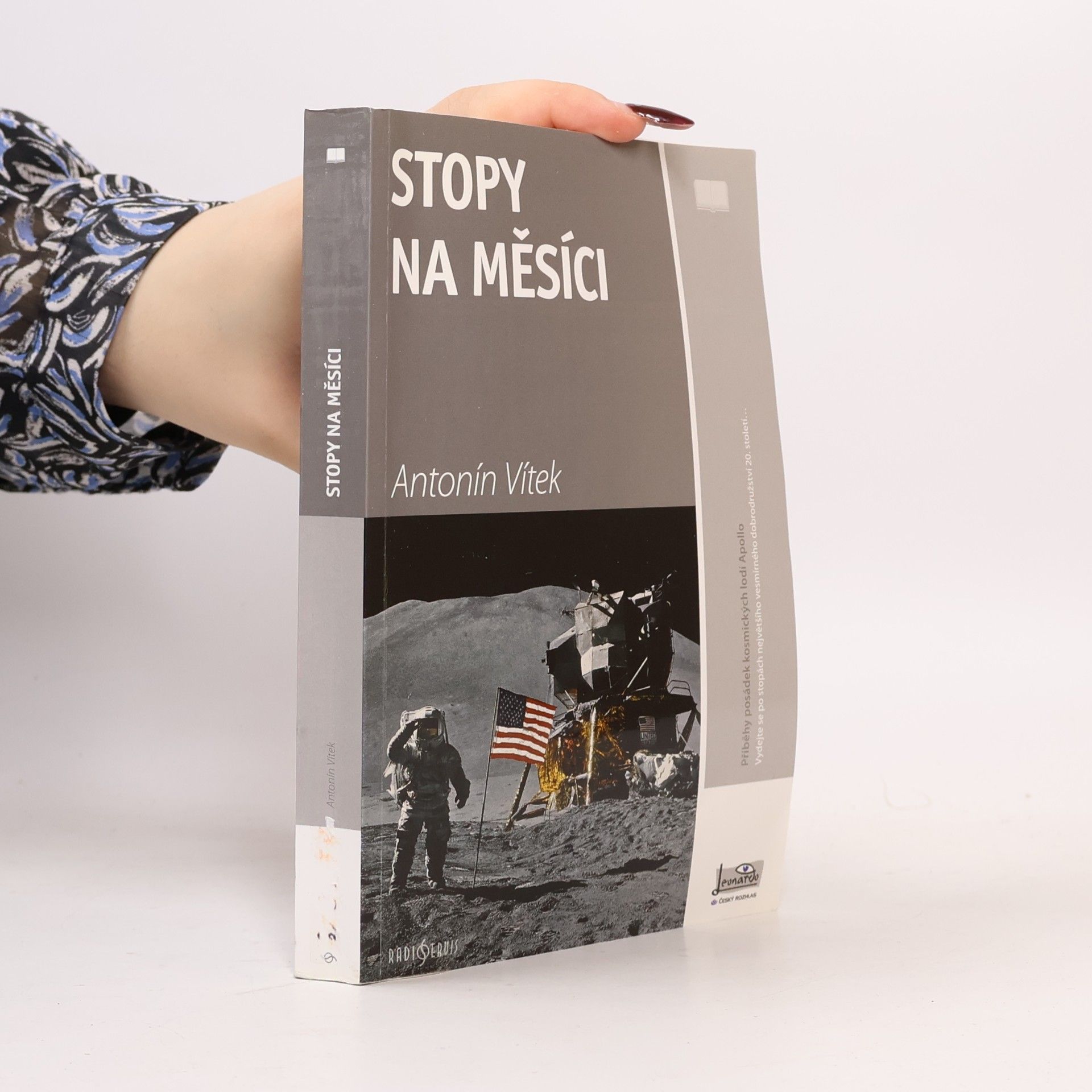 Antonín Vítek Stopy na Měsíci