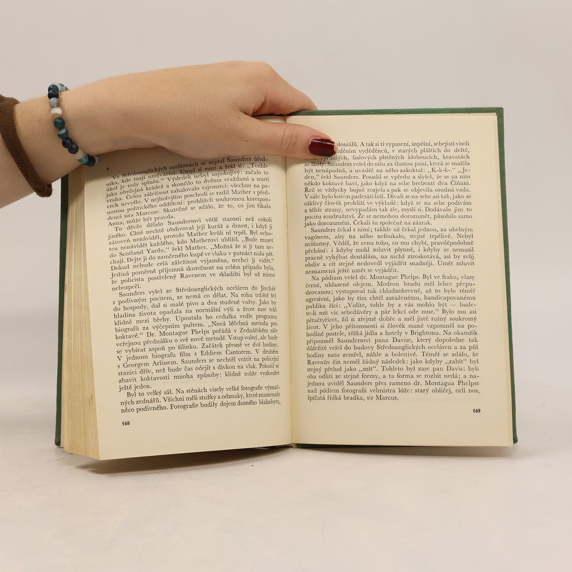 Graham Greene Revolver na prodej