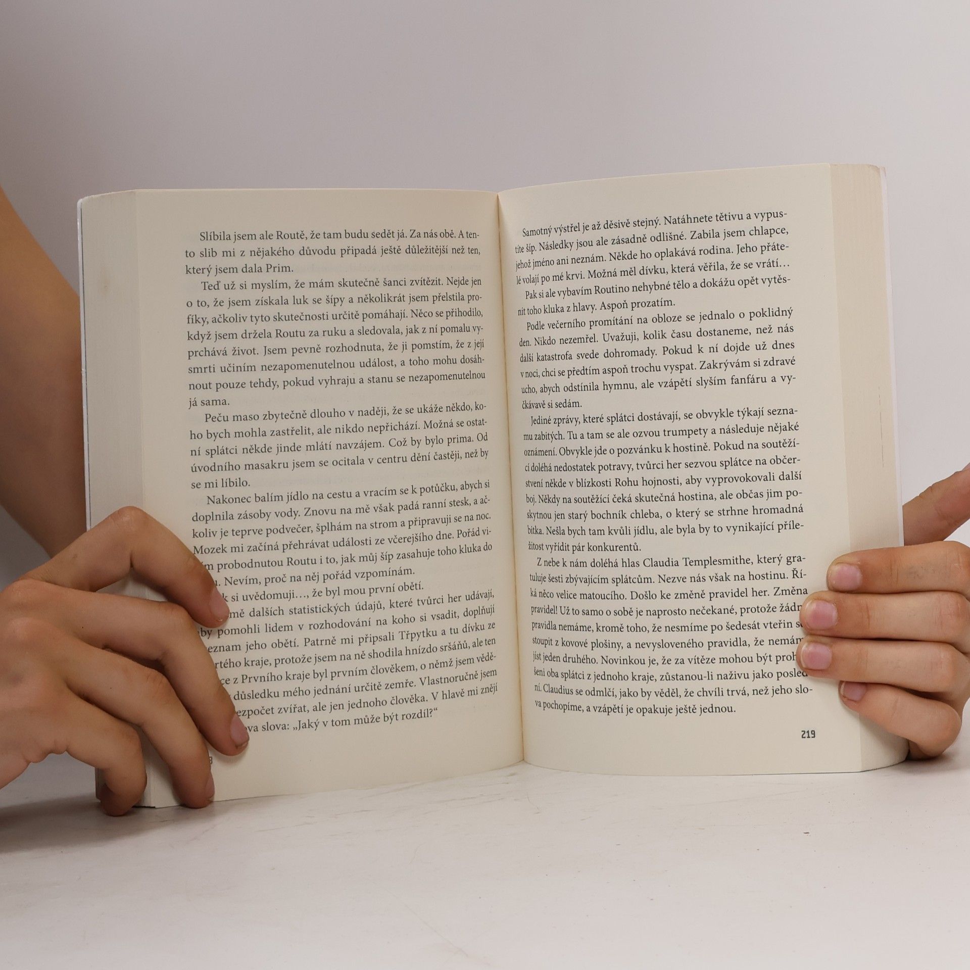Suzanne Collins Hunger Games: Aréna Smrti