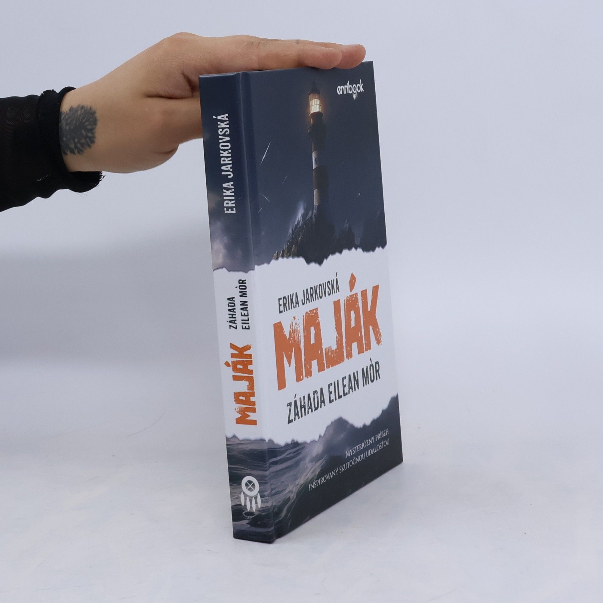 Erika Jarkovská Maják: Záhada Eilean Mór