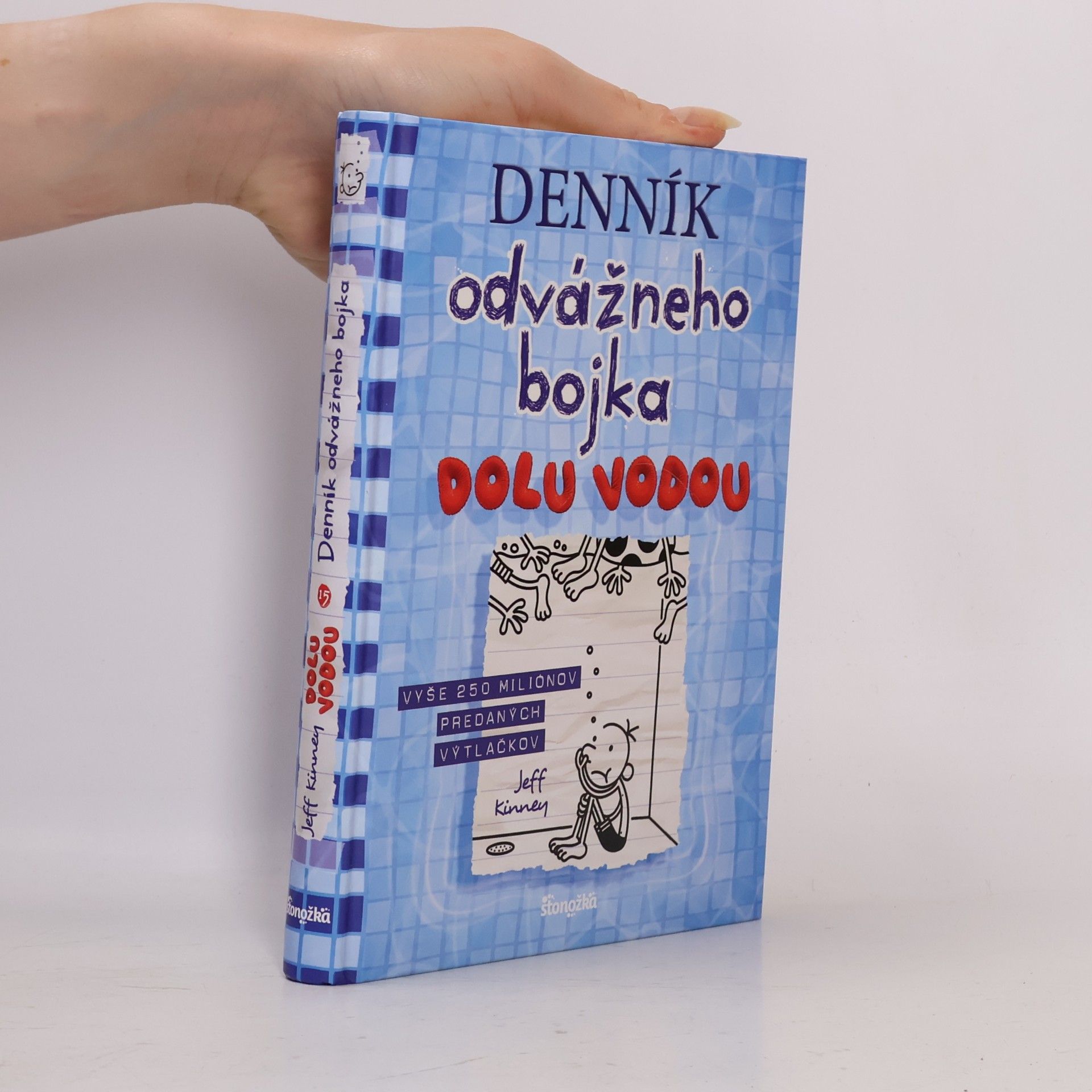 Jeff Kinney Denník odvážného bojka Dolu vodou