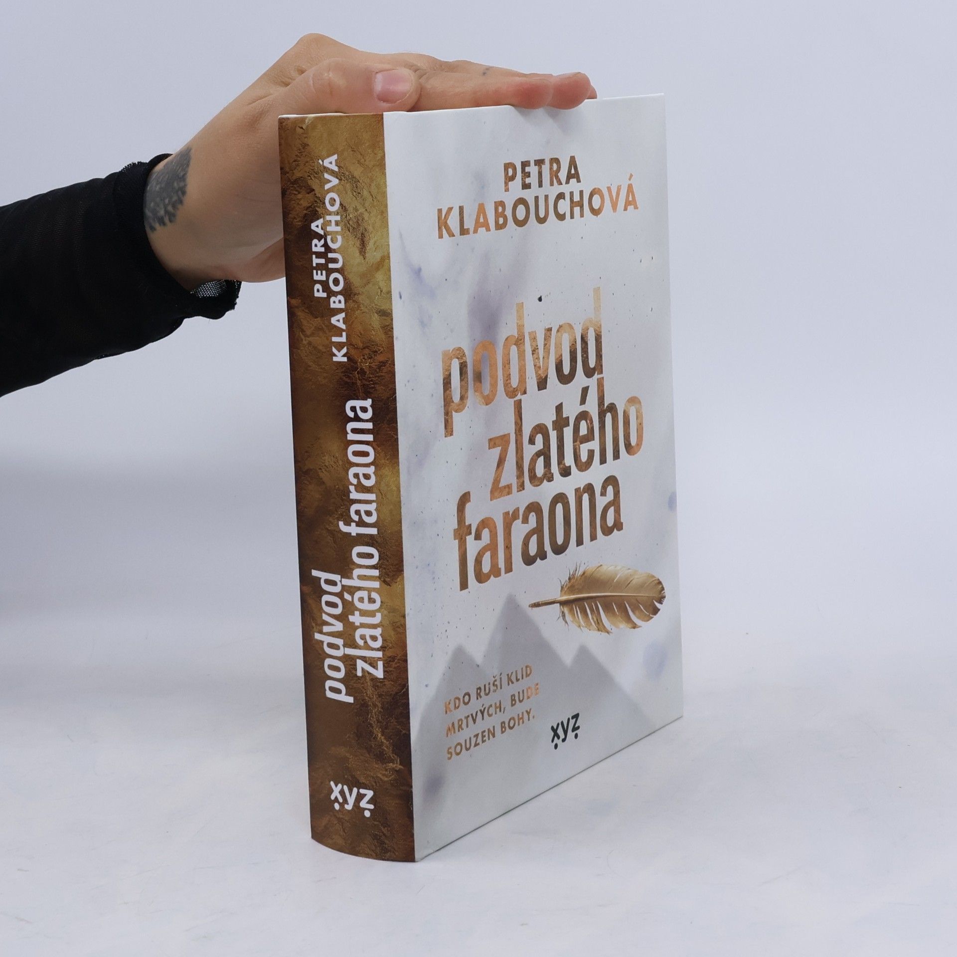 Petra Klabouchová Podvod zlatého faraona