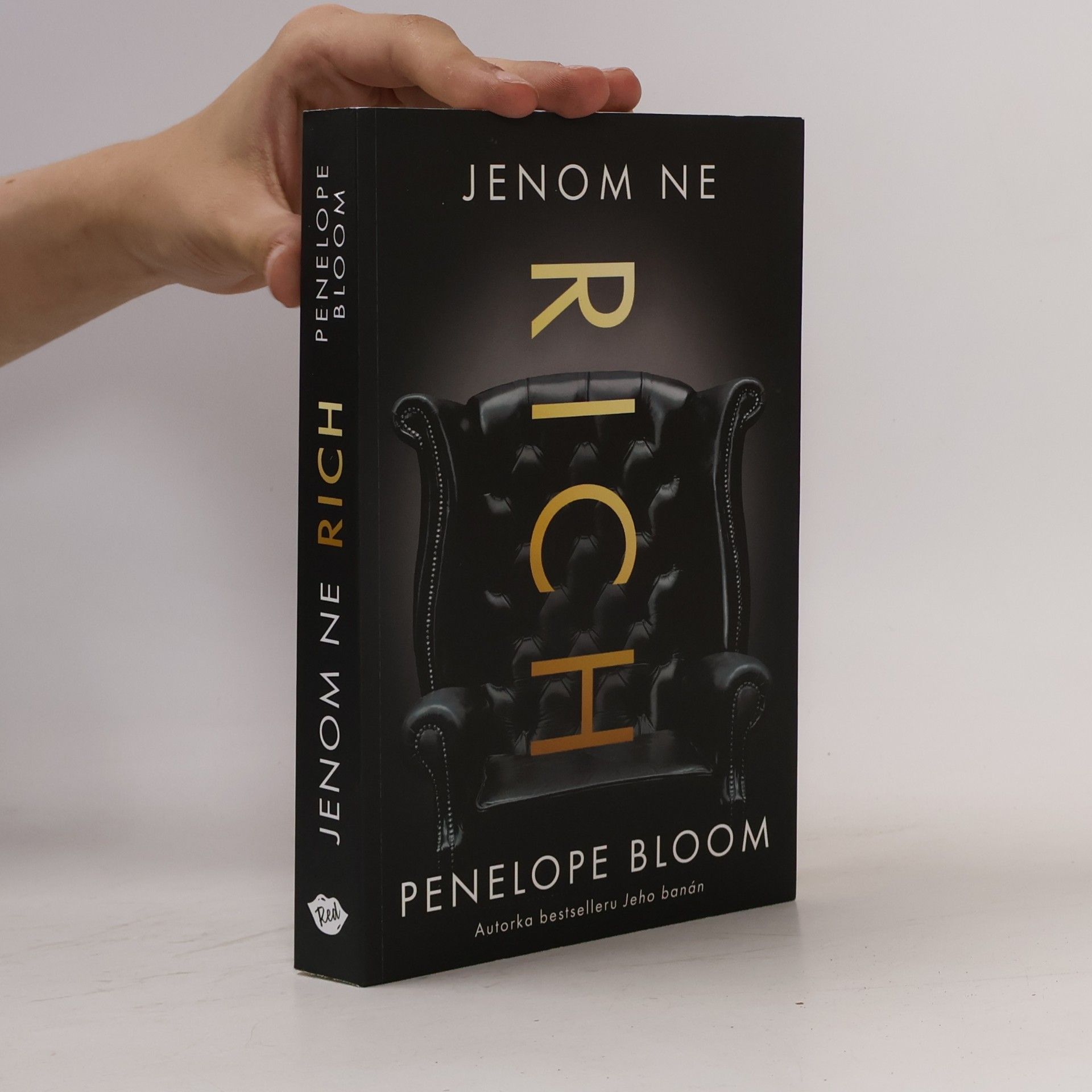 Penelope Bloom Jenom ne Rich