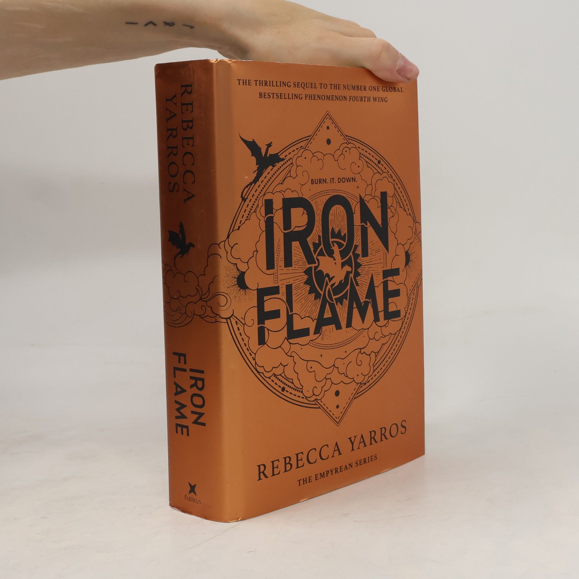 Rebecca Yarros Iron Flame