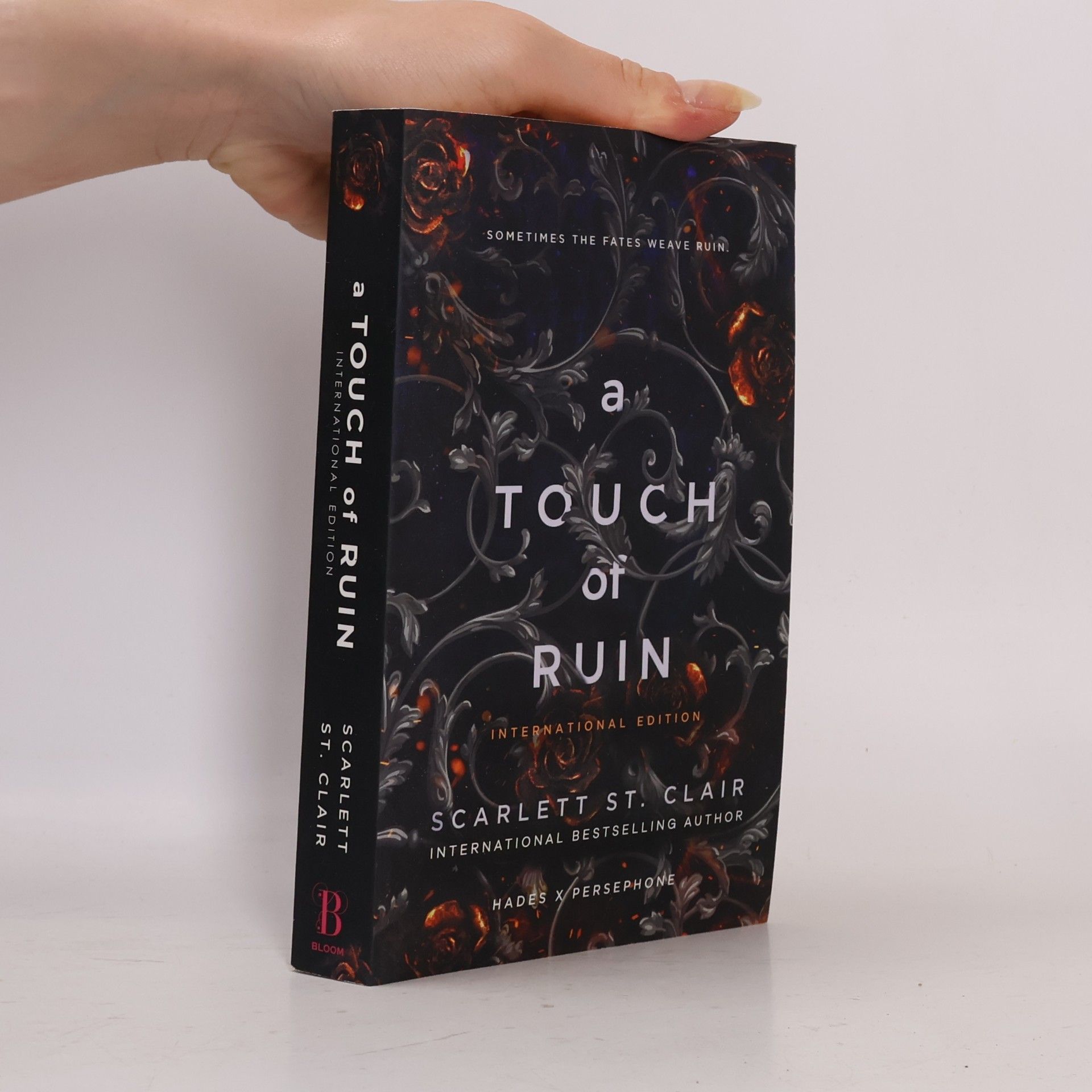 Scarlett St. Clair A Touch of Ruin