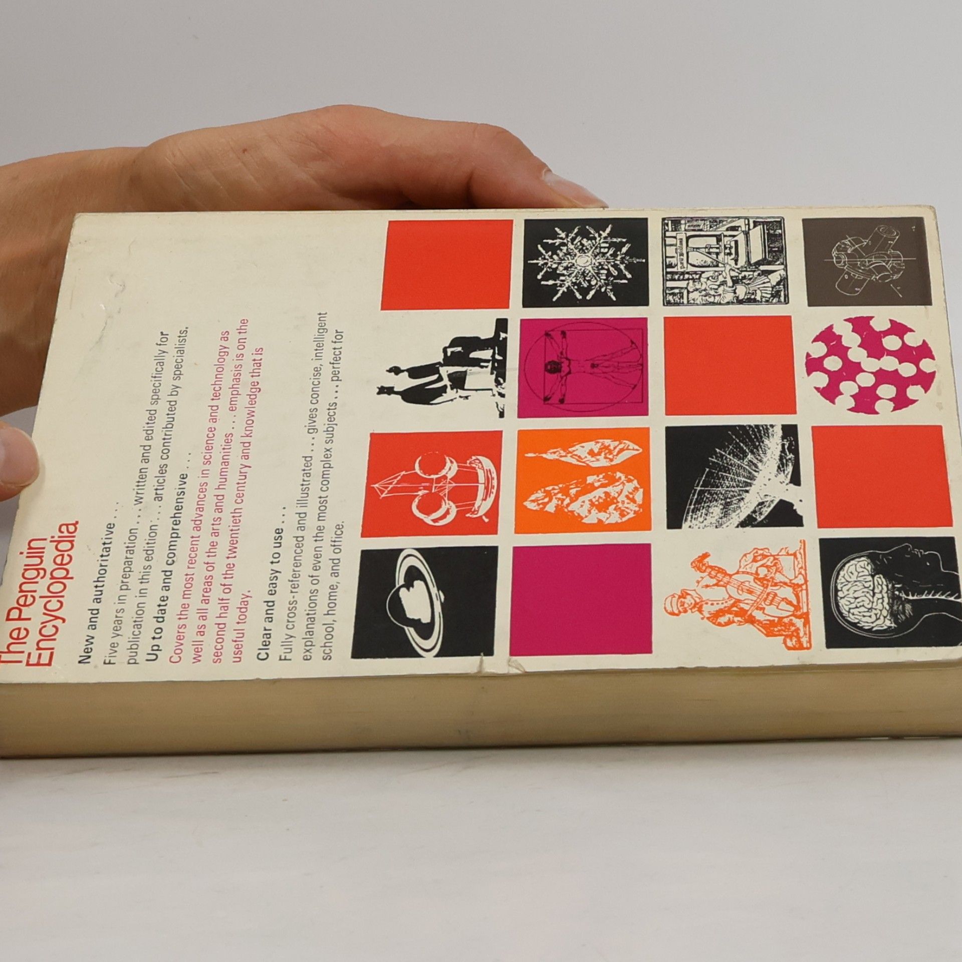 AA.VV. The Penguin Encyclopedia