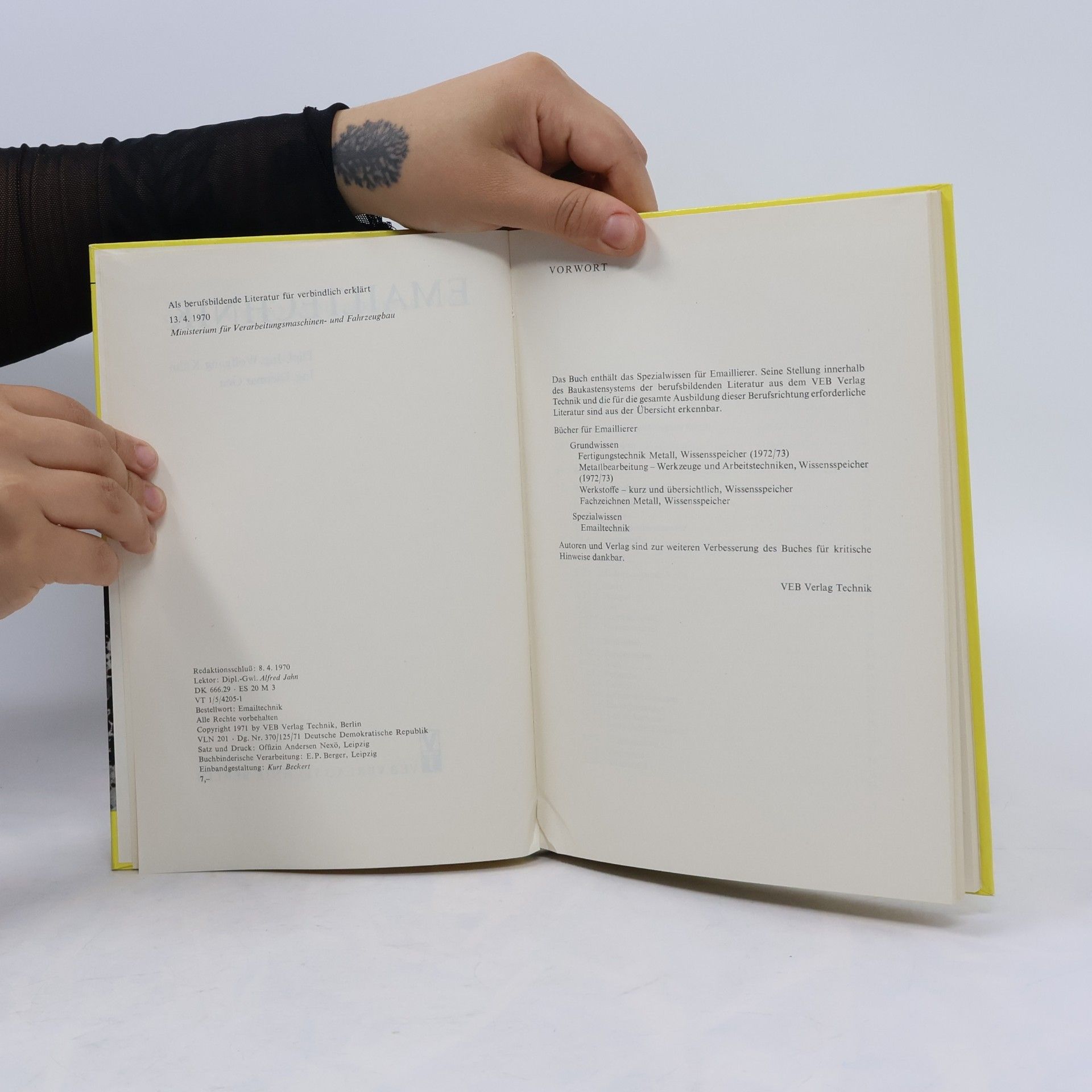 Various authors Email Technik