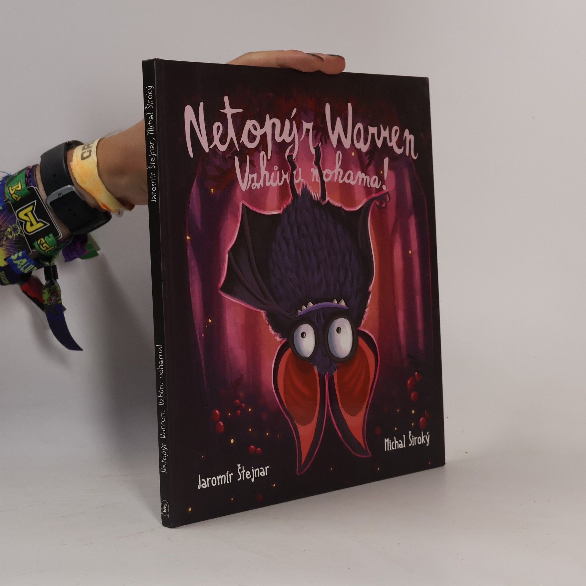 Jaromír Štejnar Netopýr Warren: Vzhůru nohama!