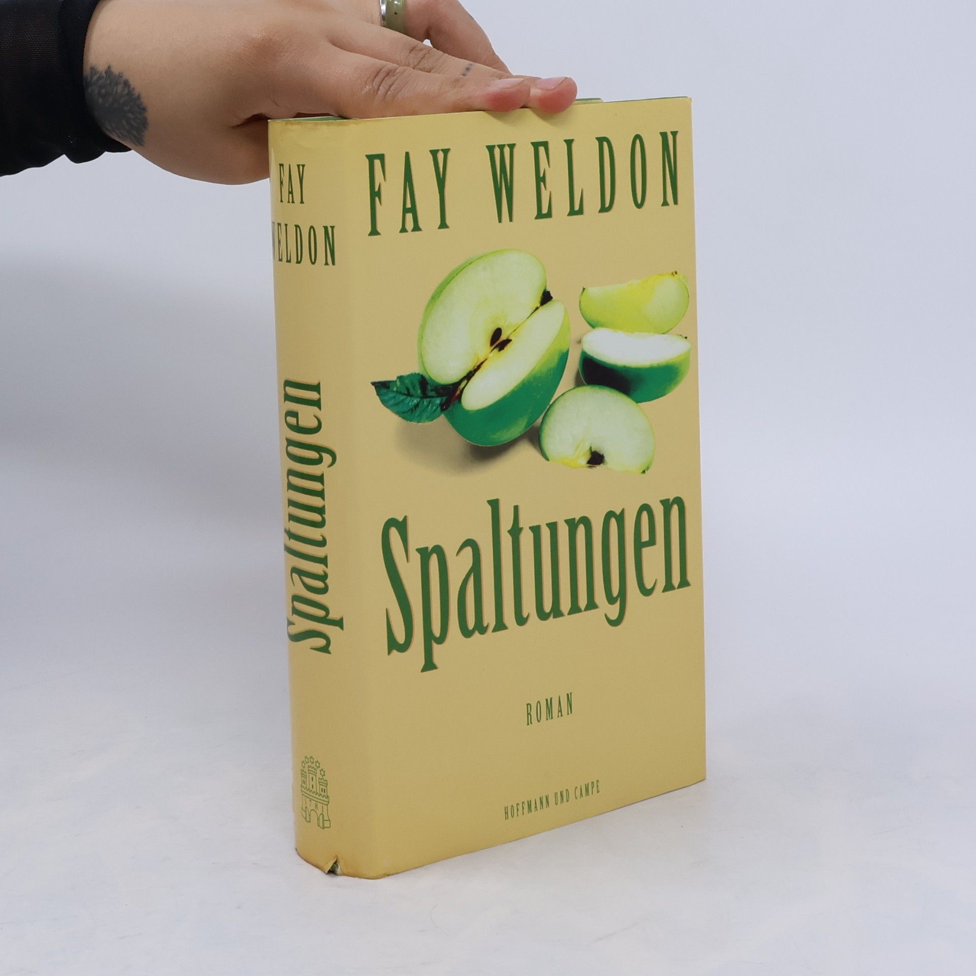 Fay Weldon Spaltungen