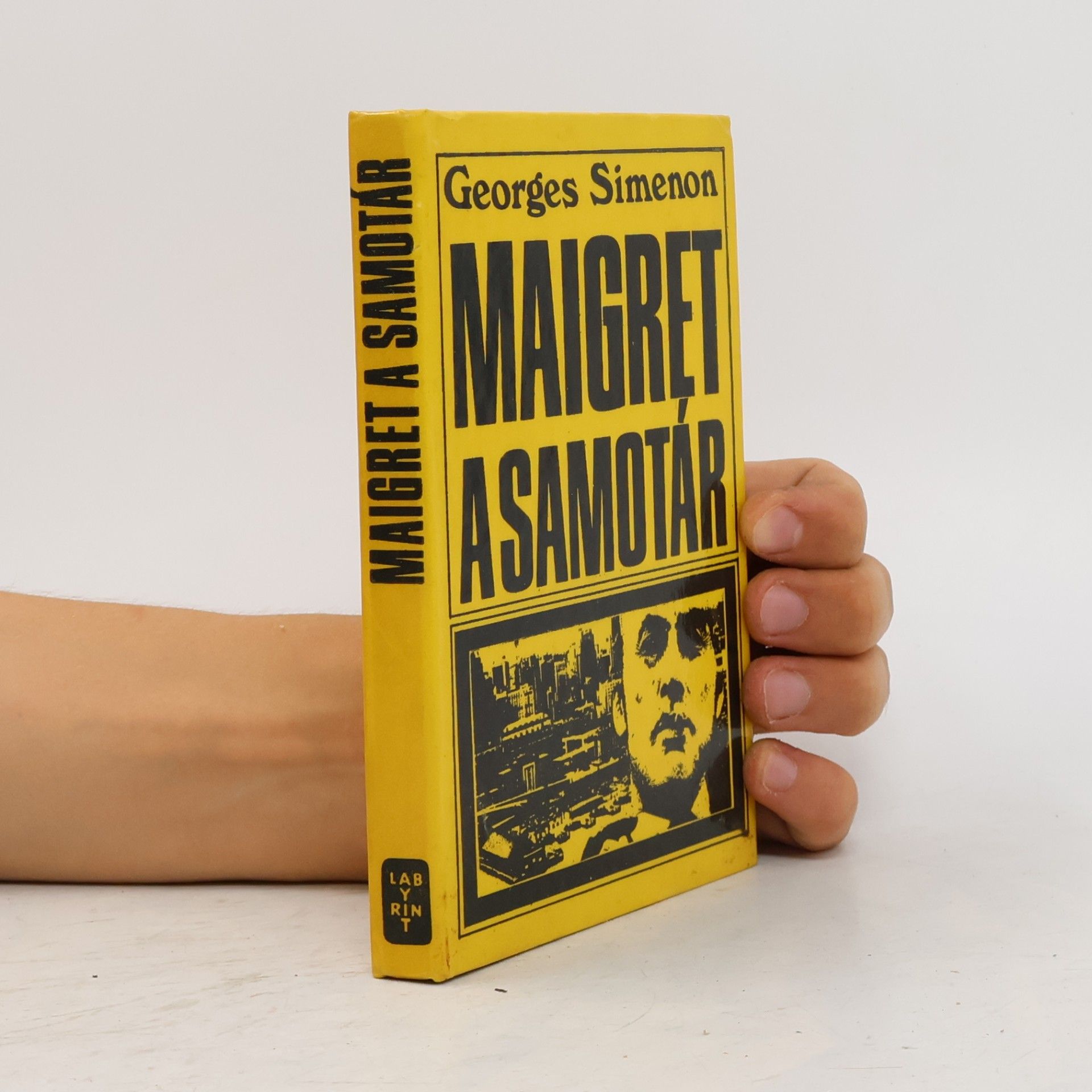 Maigret a samotár