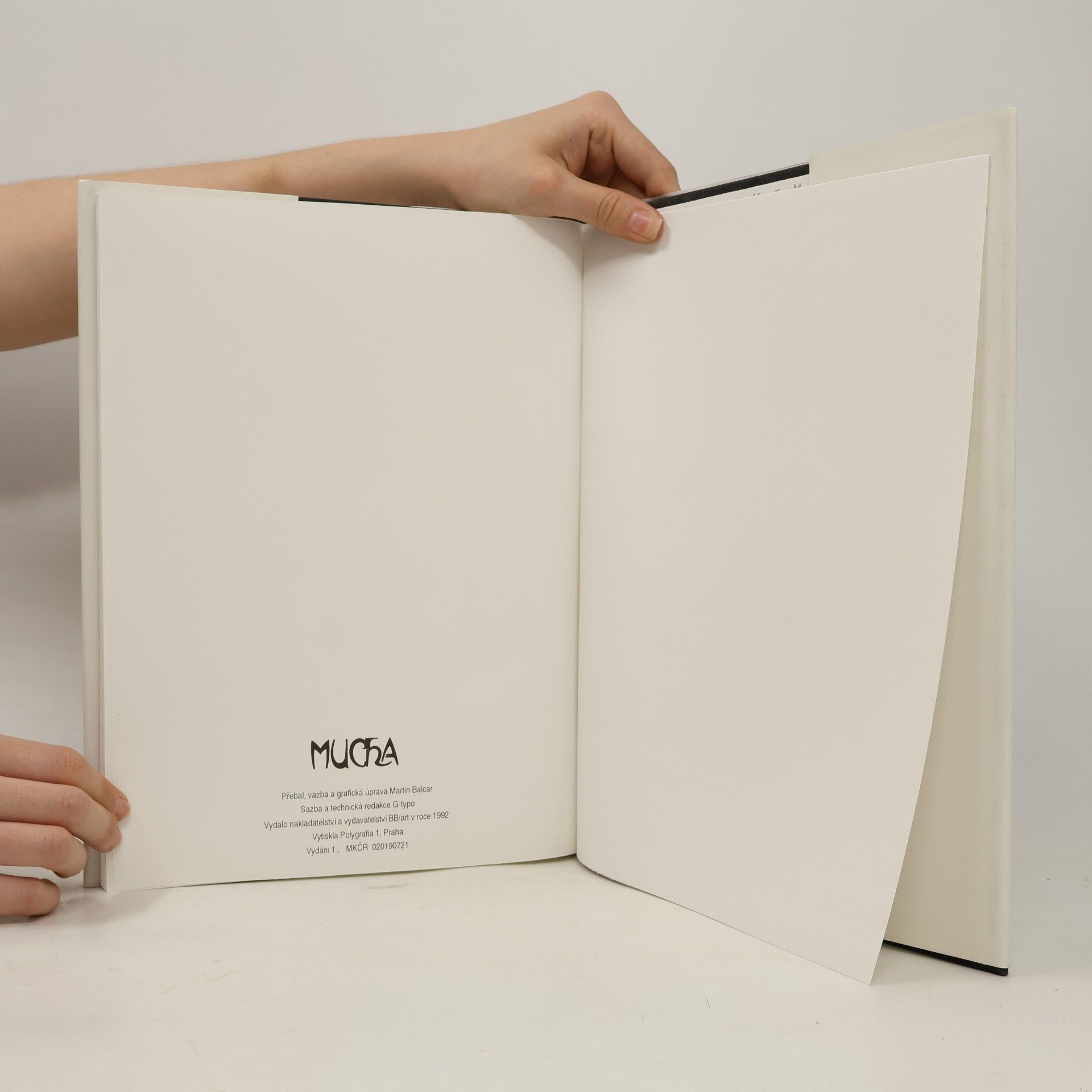 Autores varios Mucha