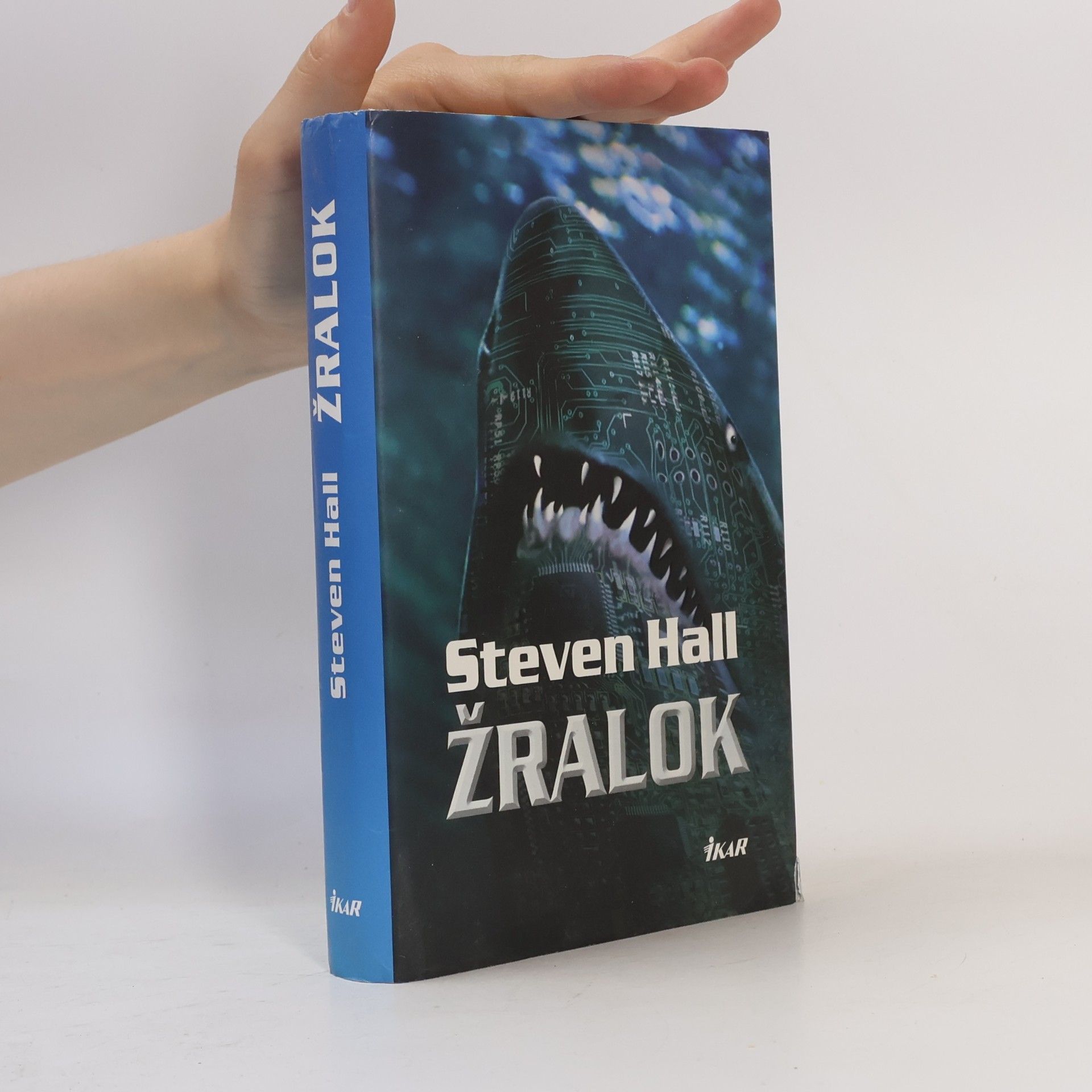 Steven Hall Žralok