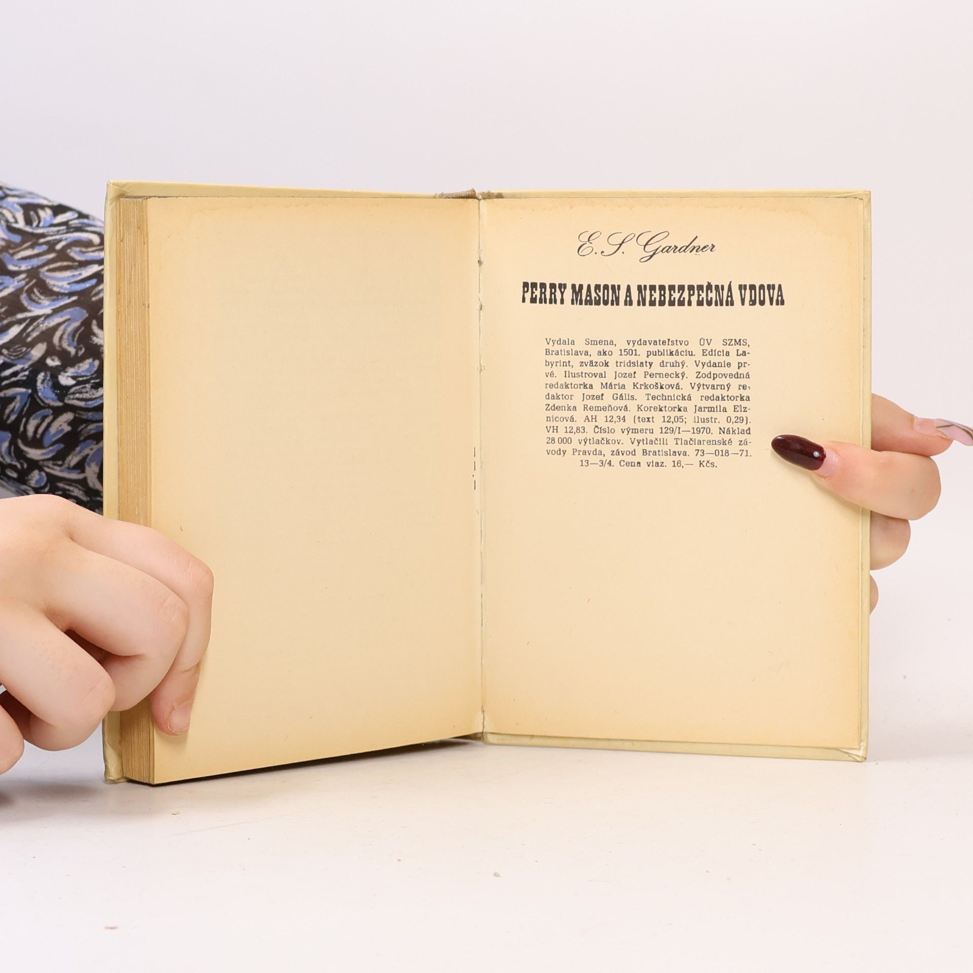 Erle Stanley Gardner Perry Mason a nebezpečná vdova