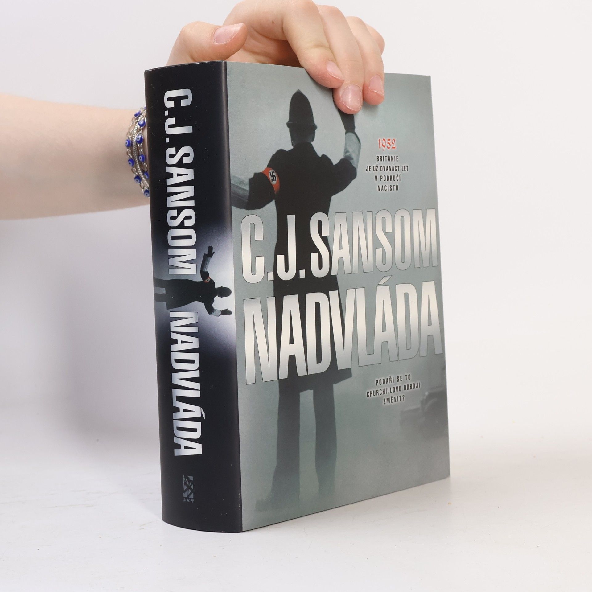 C. J. Sansom Nadvláda