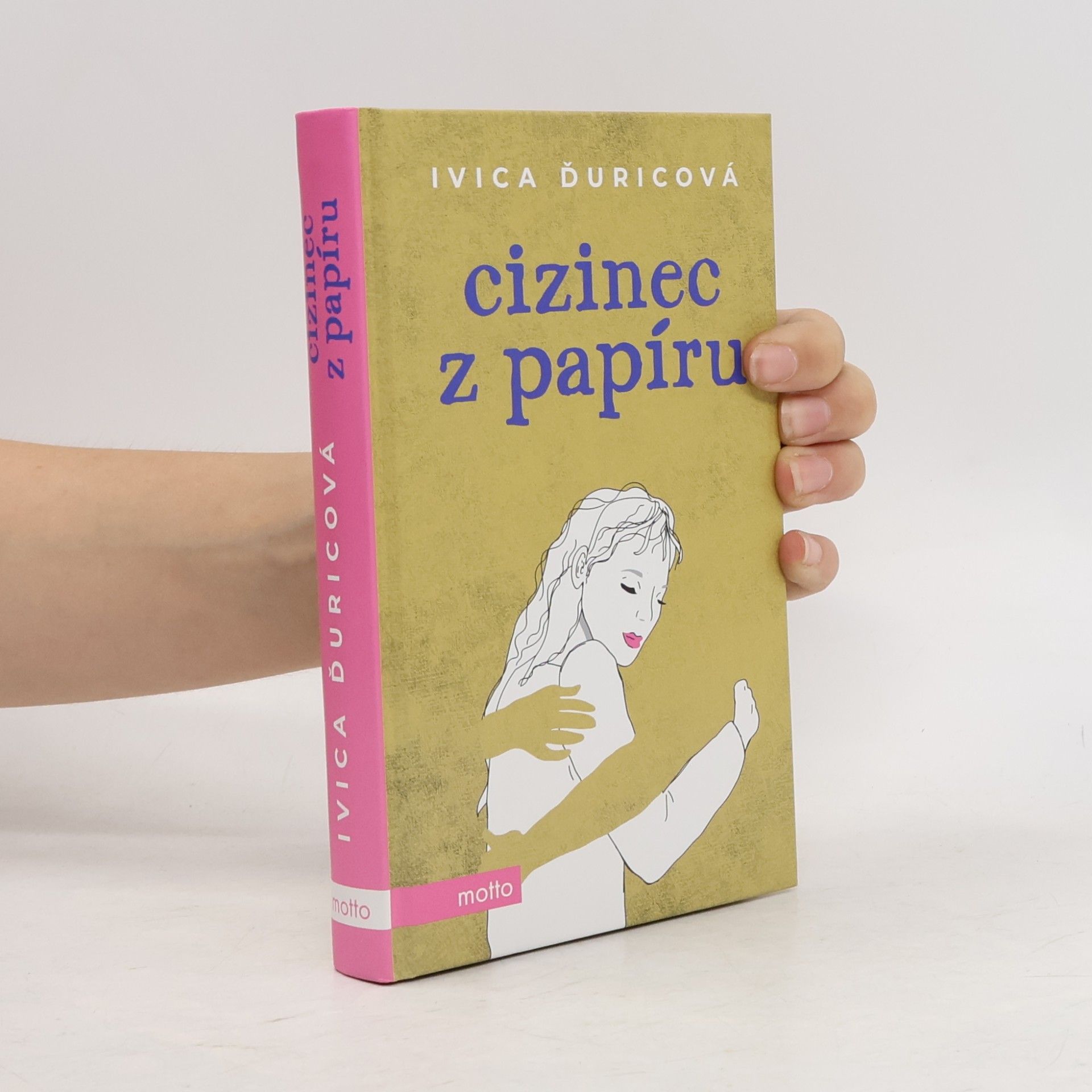 Ivica Ďuricová Cizinec z papíru