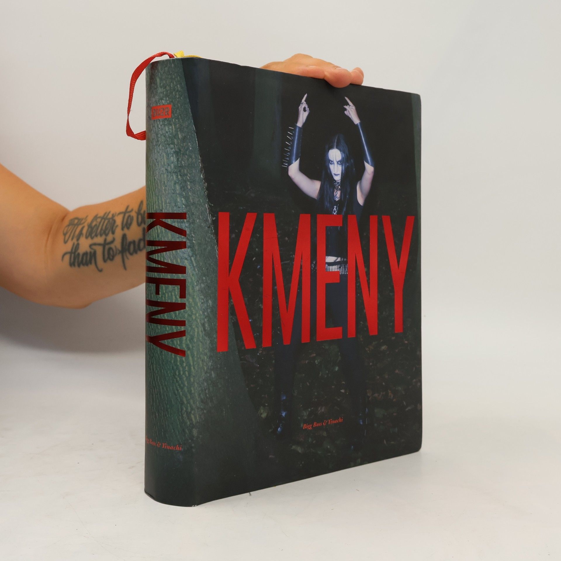 Tomáš Souček Kmeny. Současné městské subkultury