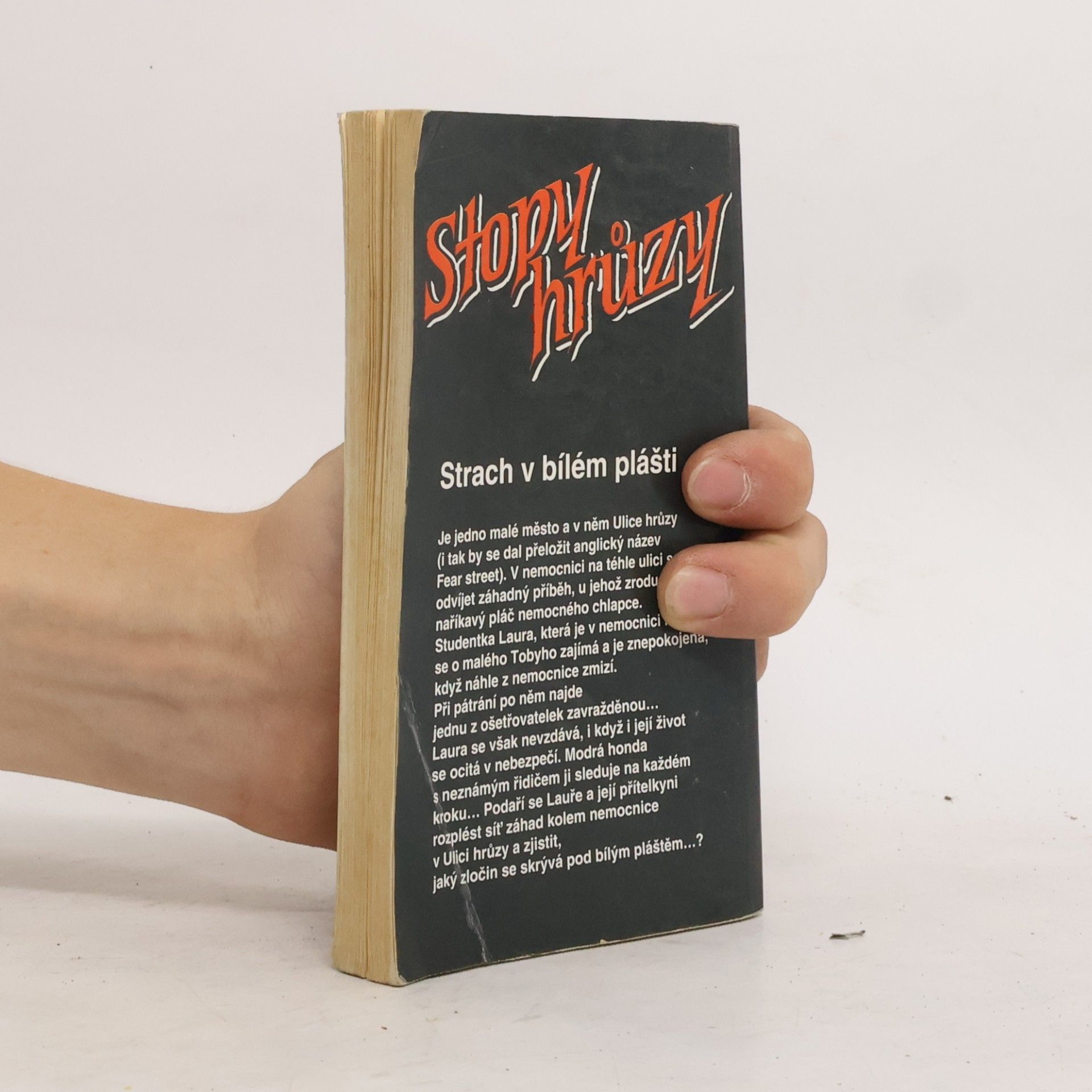 R. L. Stine Nůž. Stopy hrůzy 2
