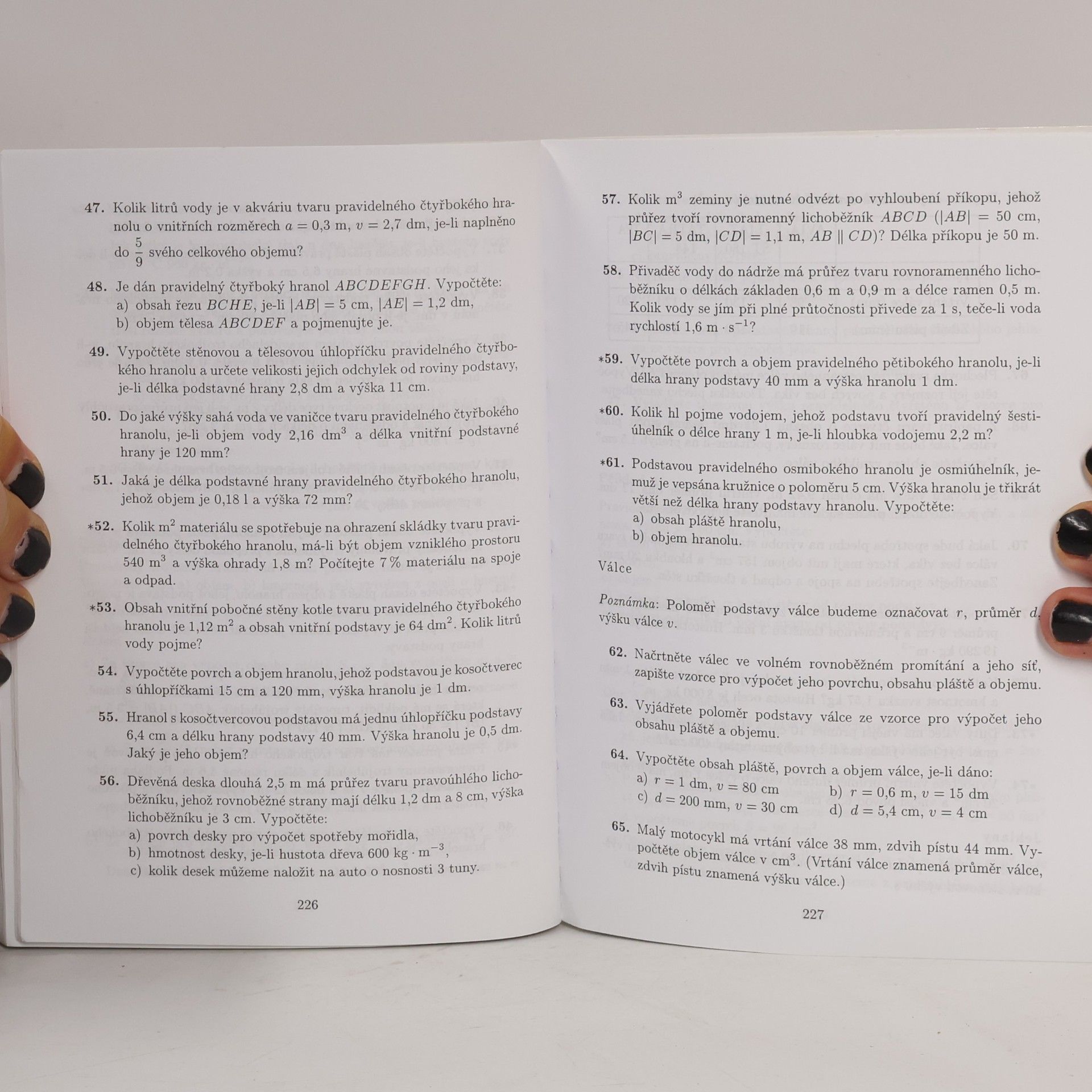 Milada Hudcová Sbírka úloh z matematiky pro SOU a SOŠ